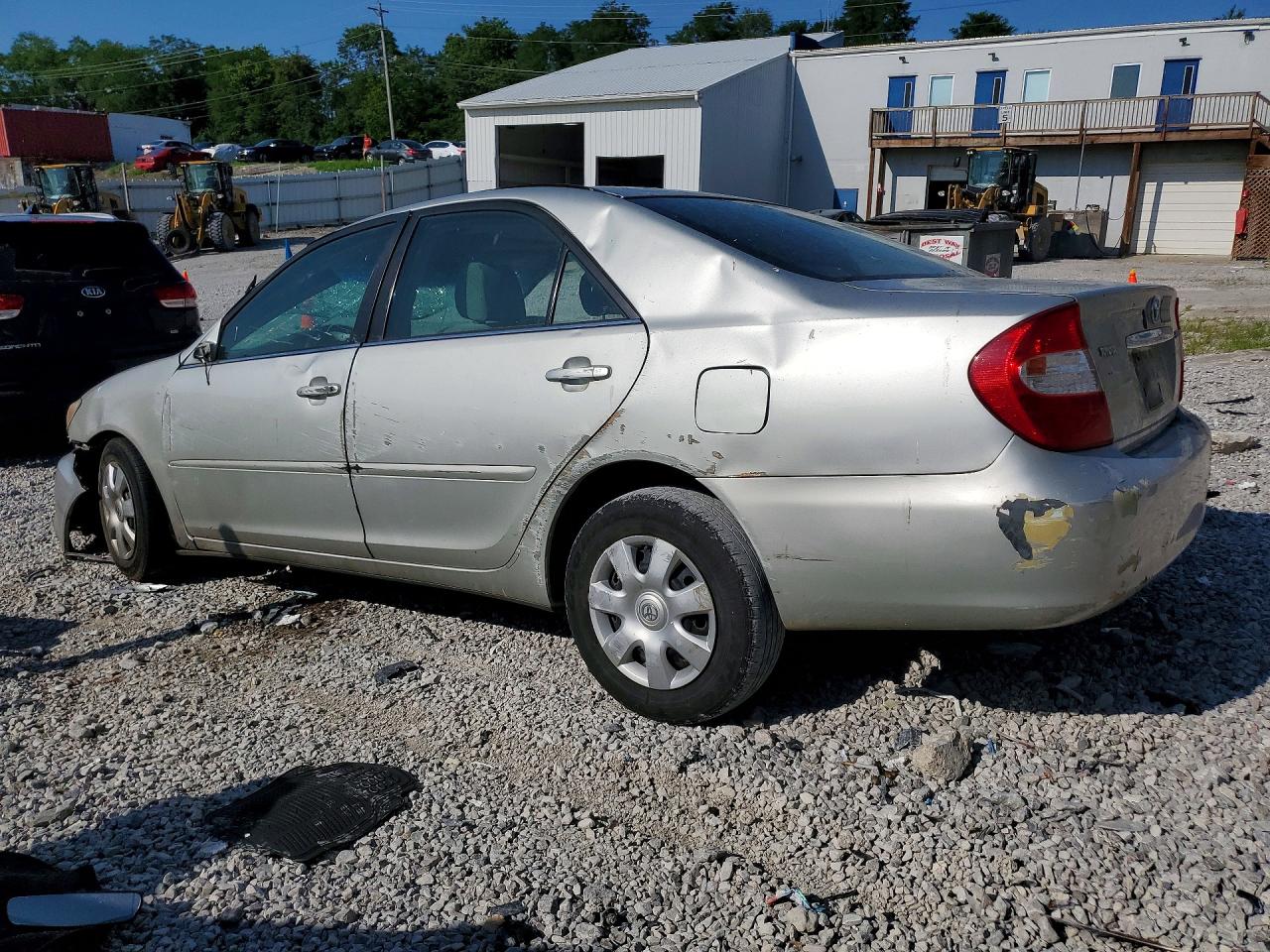 2003 Toyota Camry Le Silver vin: 4T1BE32KX3U140267