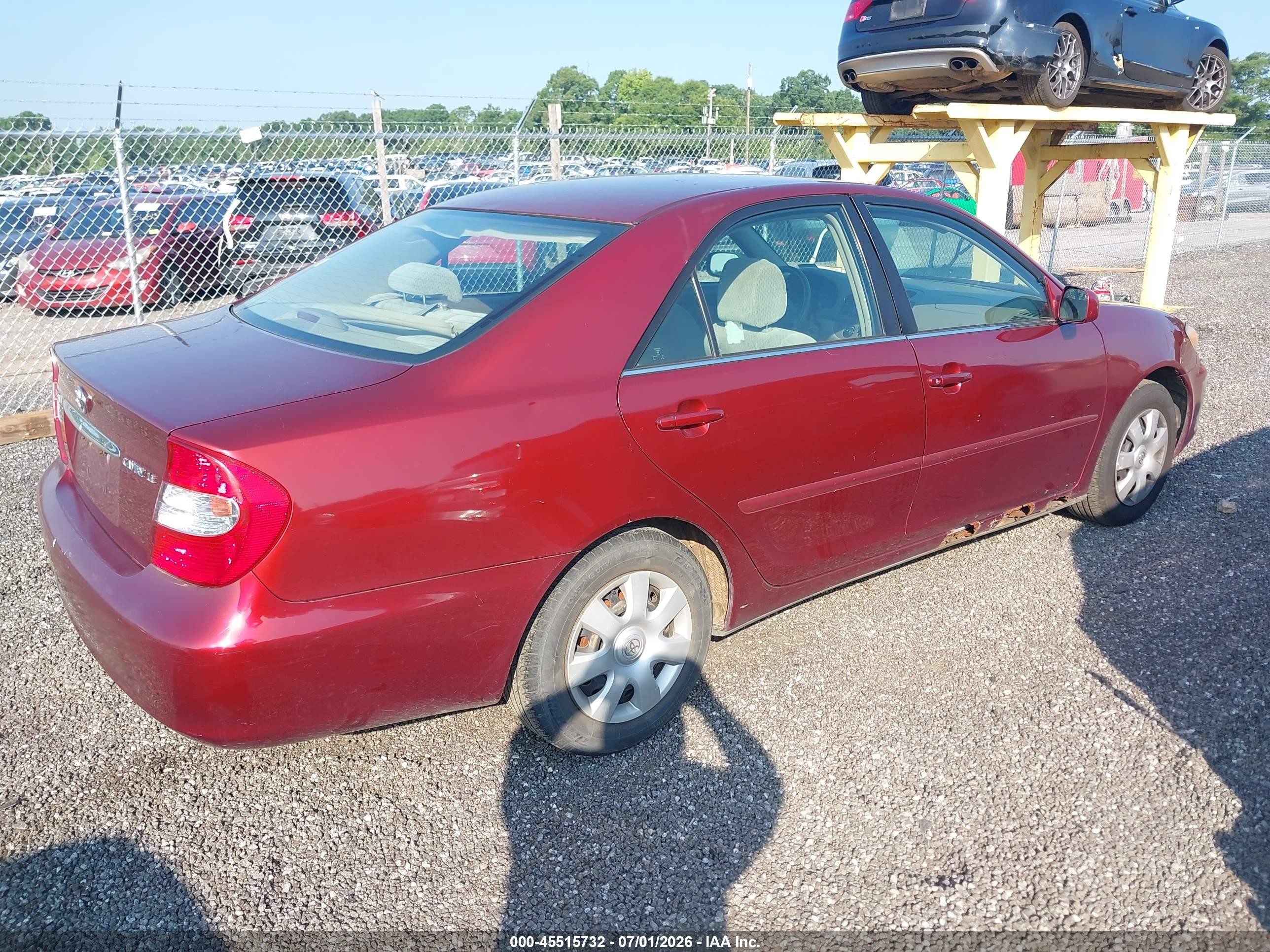2003 Toyota Camry Le Burgundy vin: 4T1BE32KX3U174189