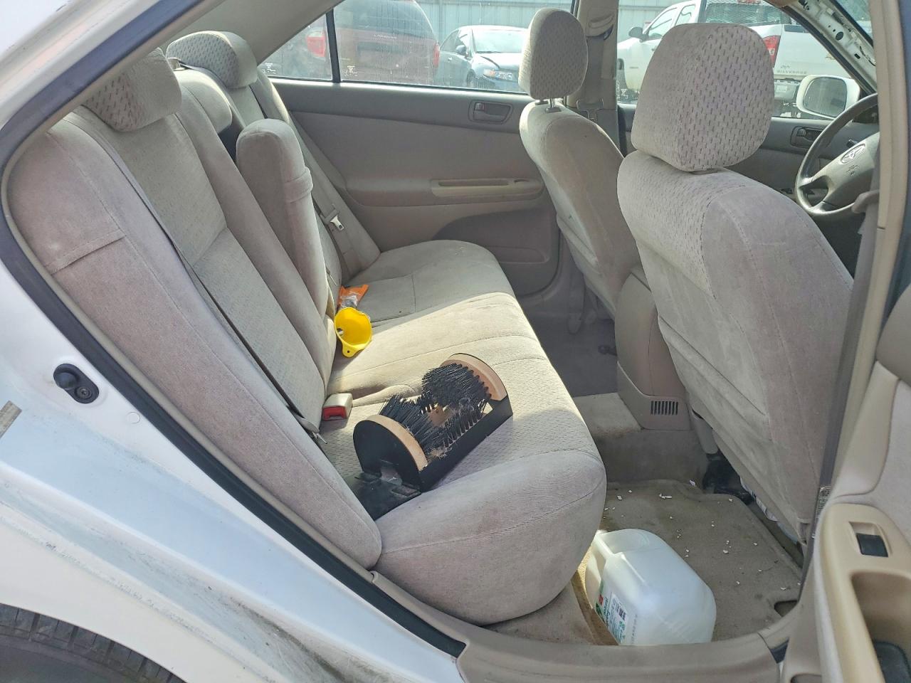 2003 Toyota Camry Le White vin: 4T1BE32KX3U176041