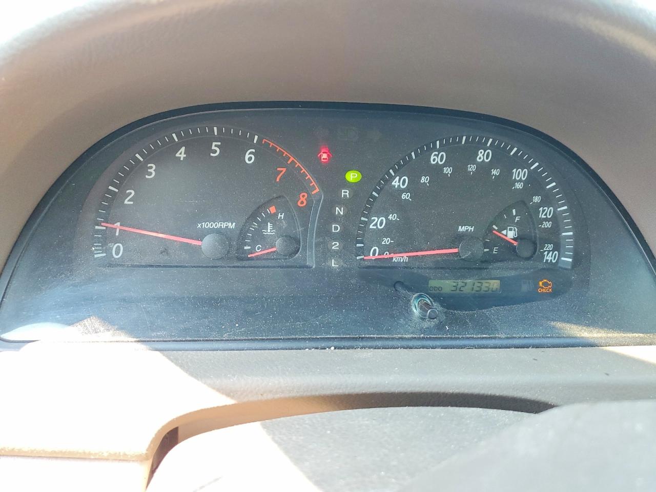 2003 Toyota Camry Le White vin: 4T1BE32KX3U176041