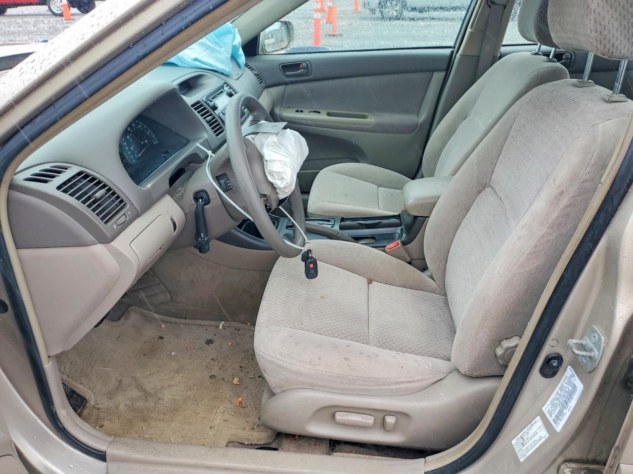 2003 Toyota Camry Le Желто-коричневый vin: 4T1BE32KX3U206820