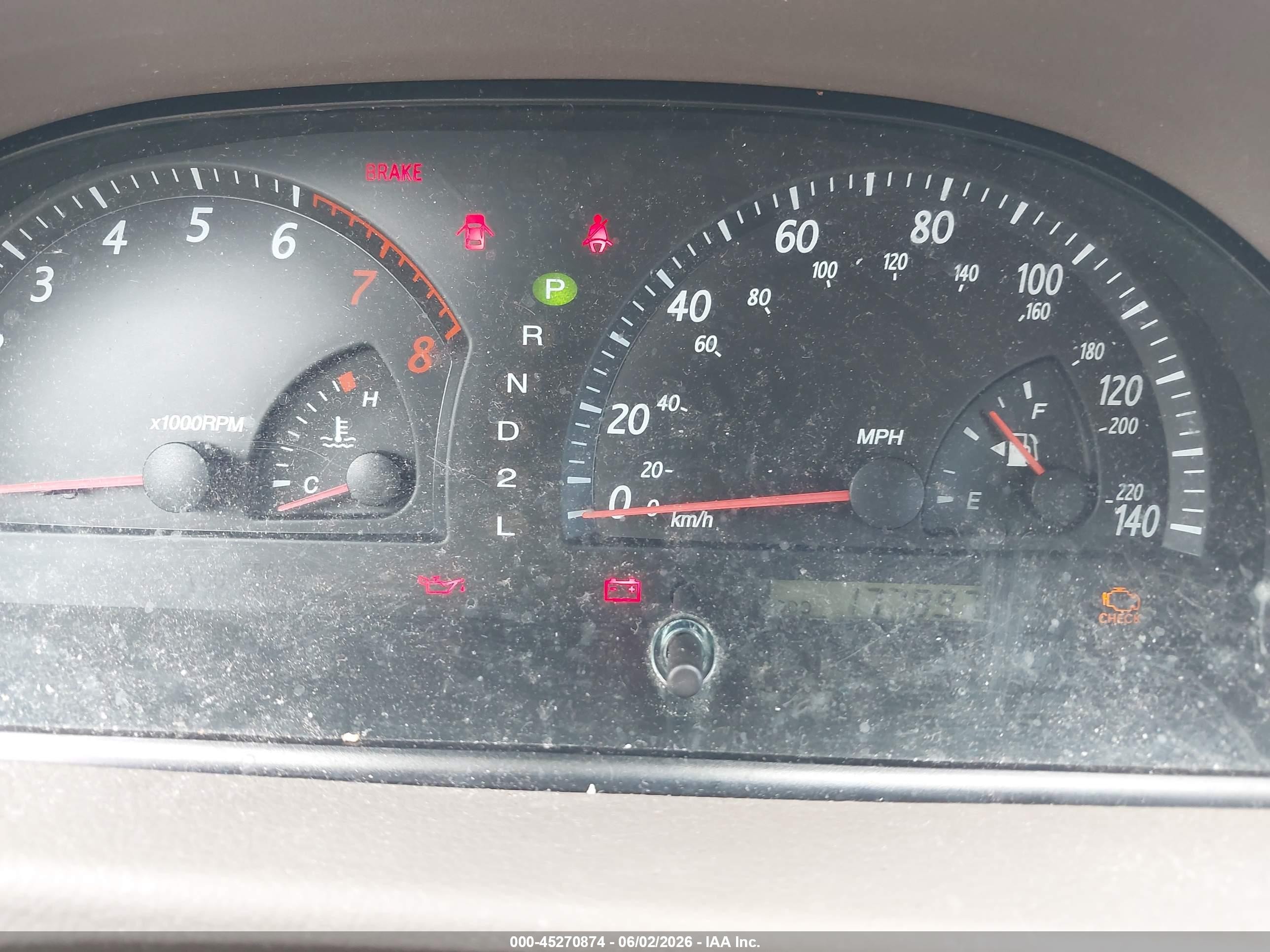 2003 Toyota Camry Le Gold vin: 4T1BE32KX3U213914