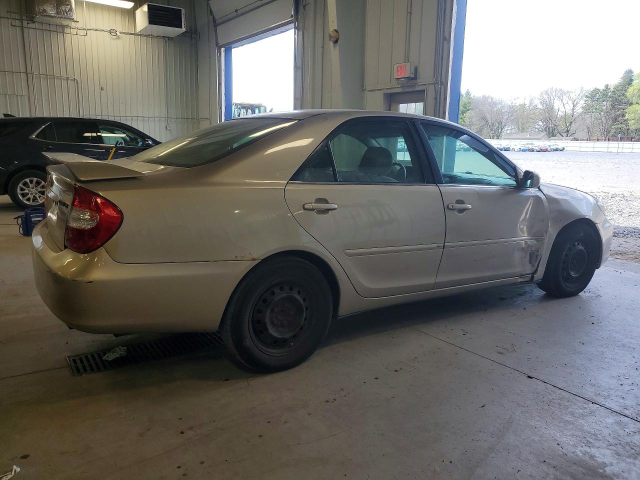 2003 Toyota Camry Se Gold vin: 4T1BE32KX3U214013