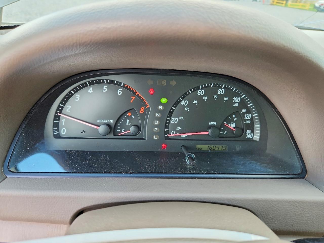 2003 Toyota Camry Le Tan vin: 4T1BE32KX3U226632