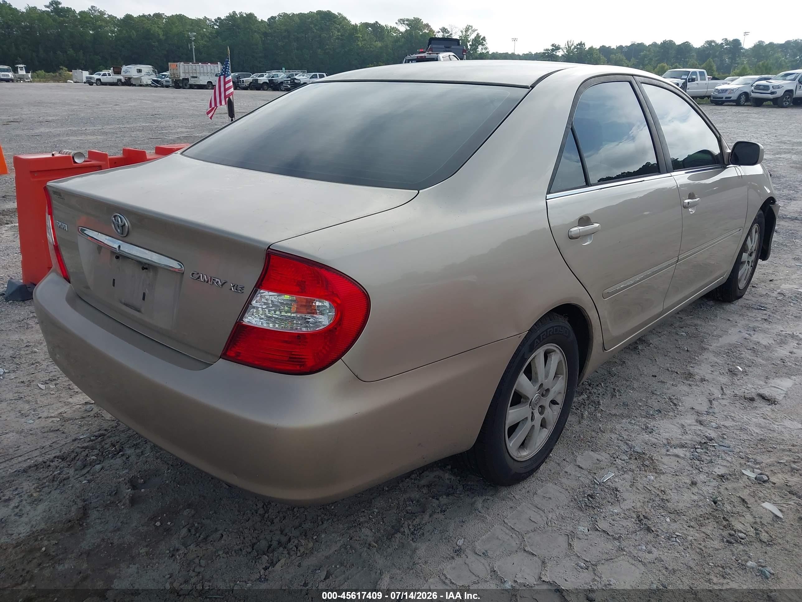 2003 Toyota Camry Xle Brown vin: 4T1BE32KX3U249182