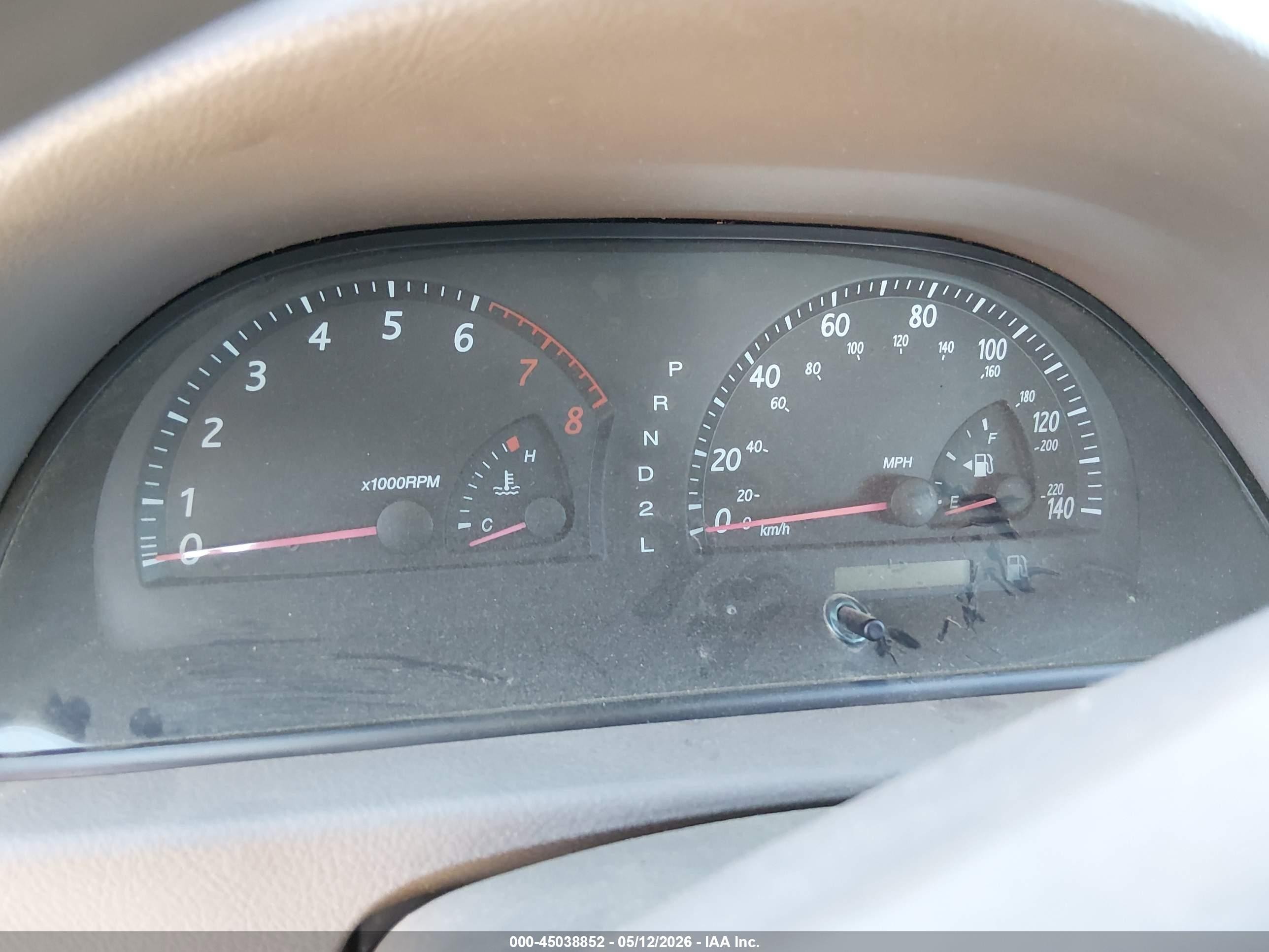 2003 Toyota Camry Le Tan vin: 4T1BE32KX3U659710
