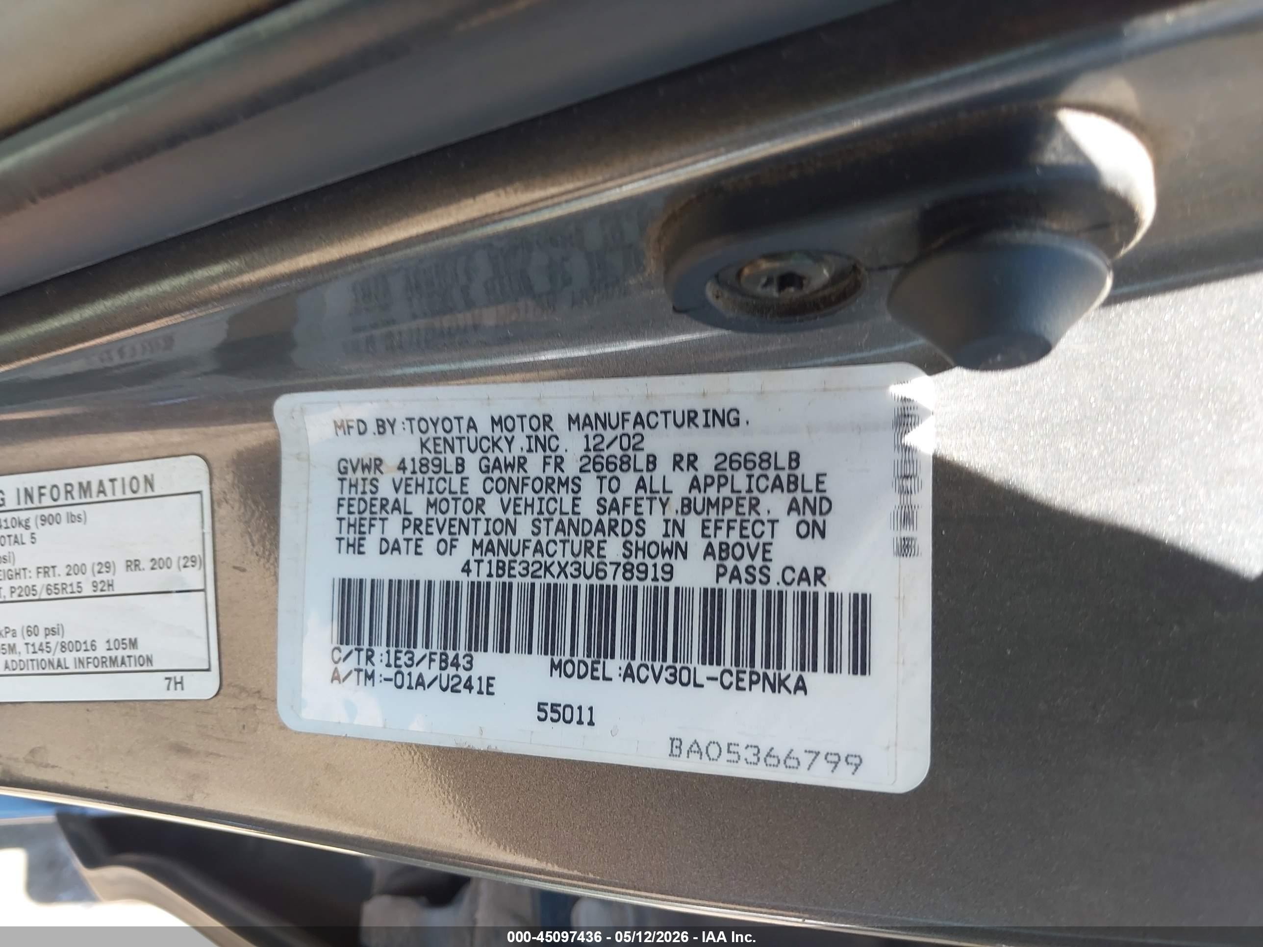 2003 Toyota Camry Le Gray vin: 4T1BE32KX3U678919