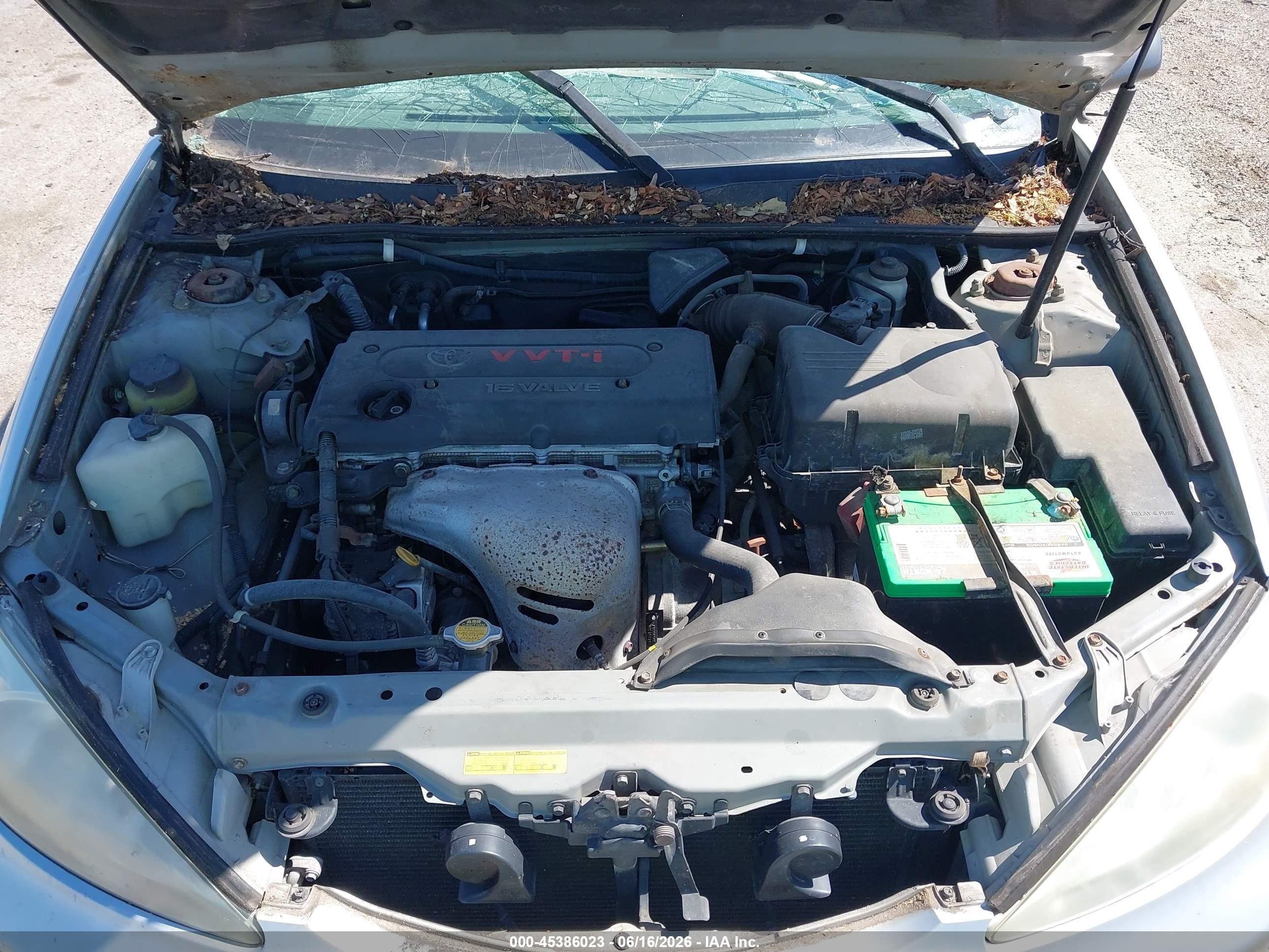 2003 Toyota Camry Le Silver vin: 4T1BE32KX3U686017