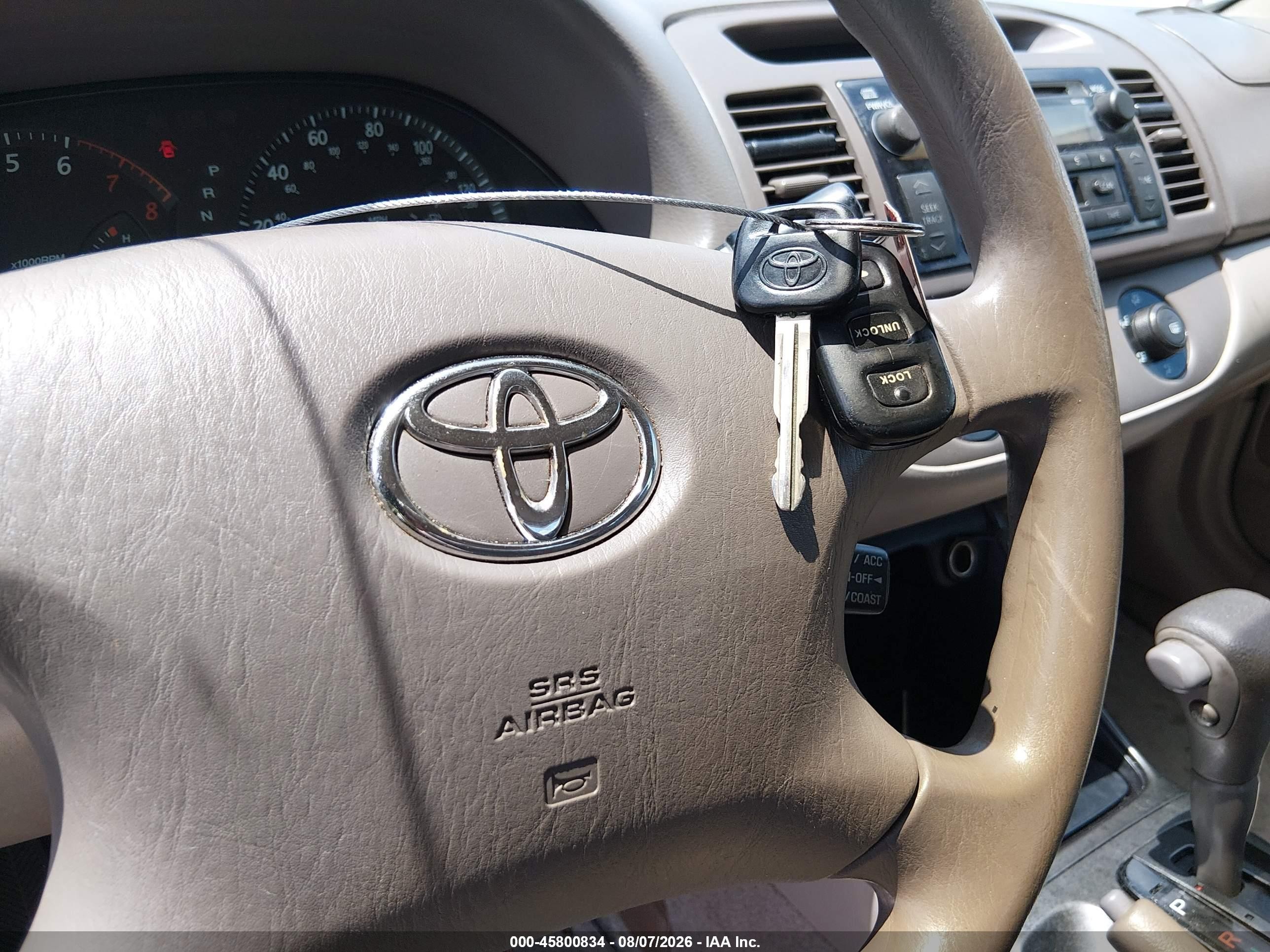 2003 Toyota Camry Le Green vin: 4T1BE32KX3U689788
