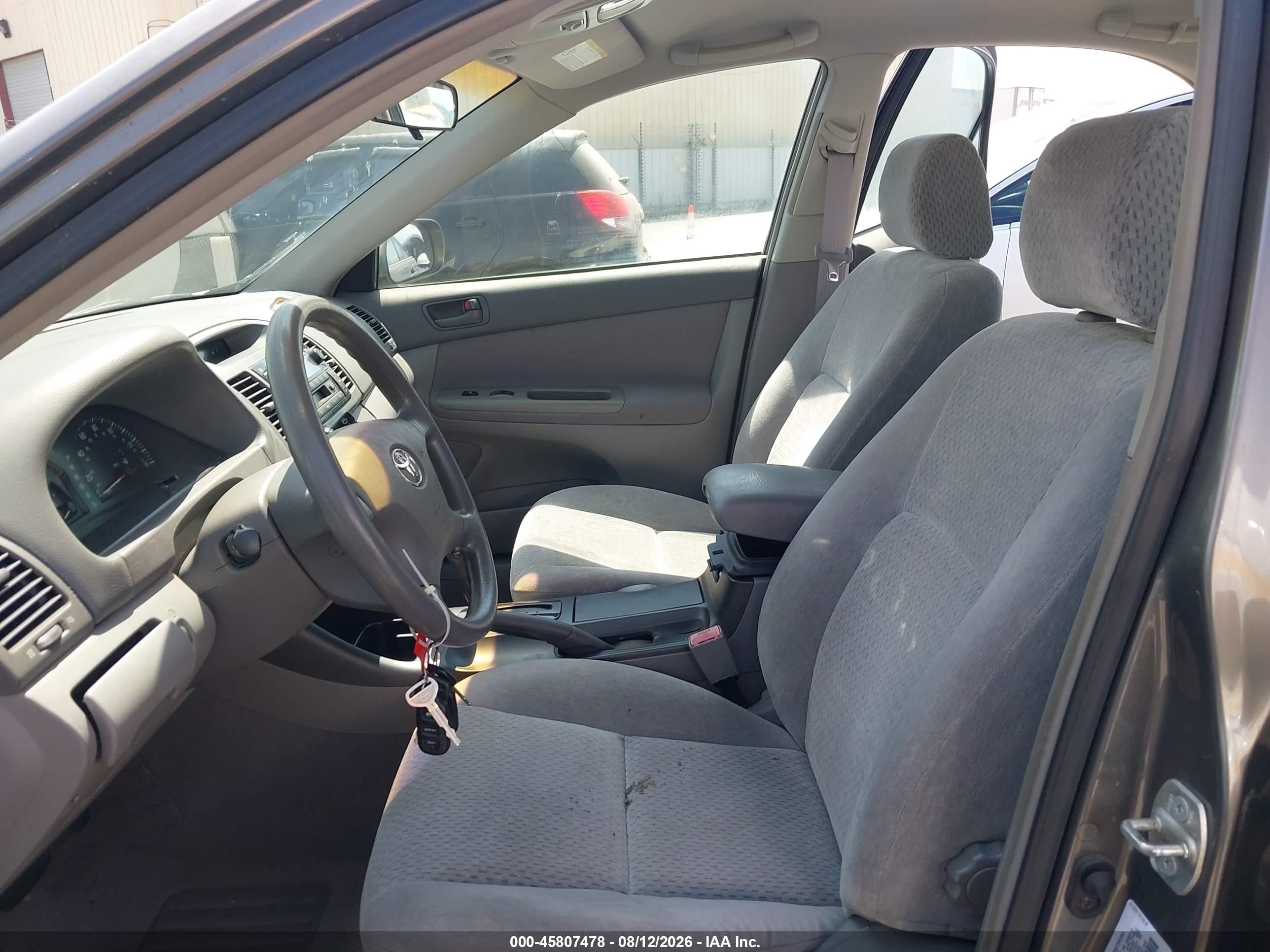 2003 Toyota Camry Le Gray vin: 4T1BE32KX3U701115