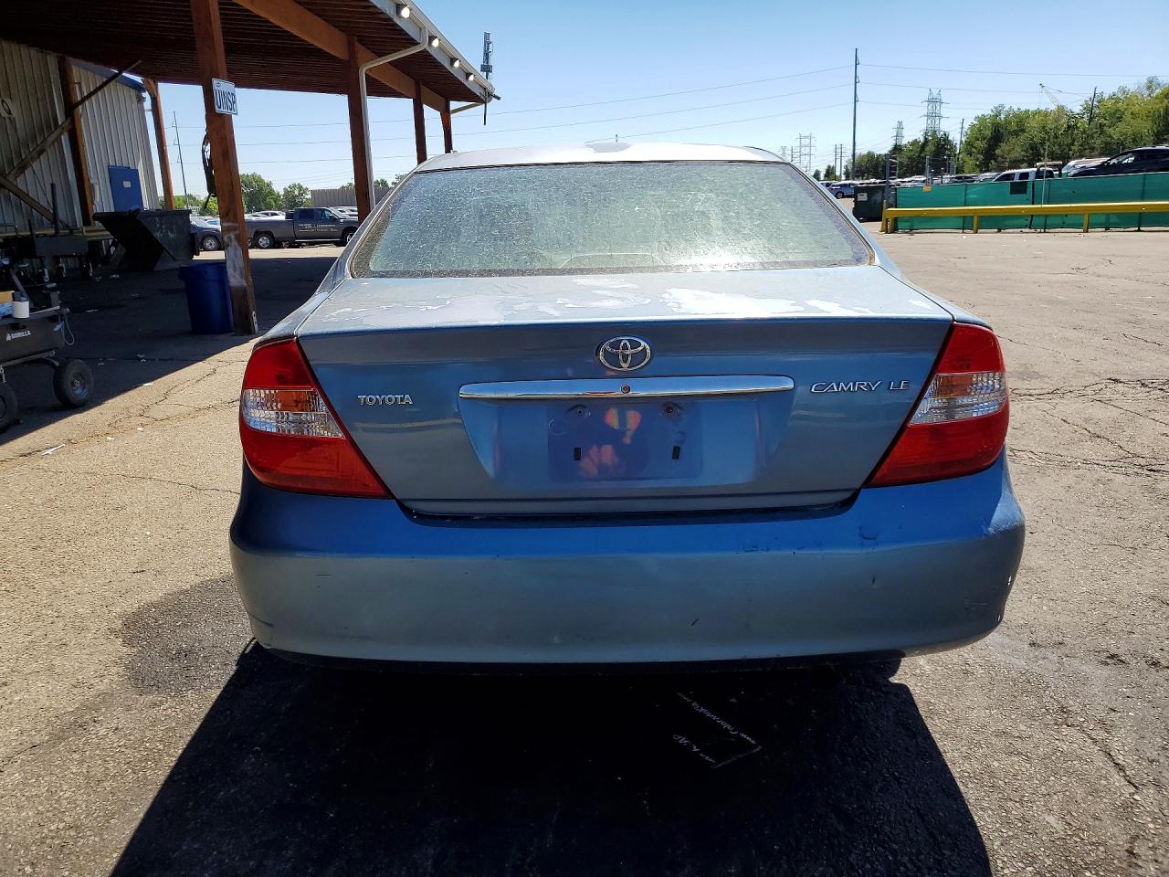 2003 Toyota Camry Le Blue vin: 4T1BE32KX3U740934