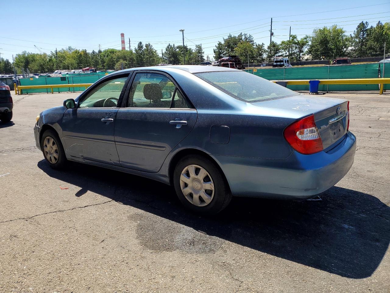 2003 Toyota Camry Le Blue vin: 4T1BE32KX3U740934