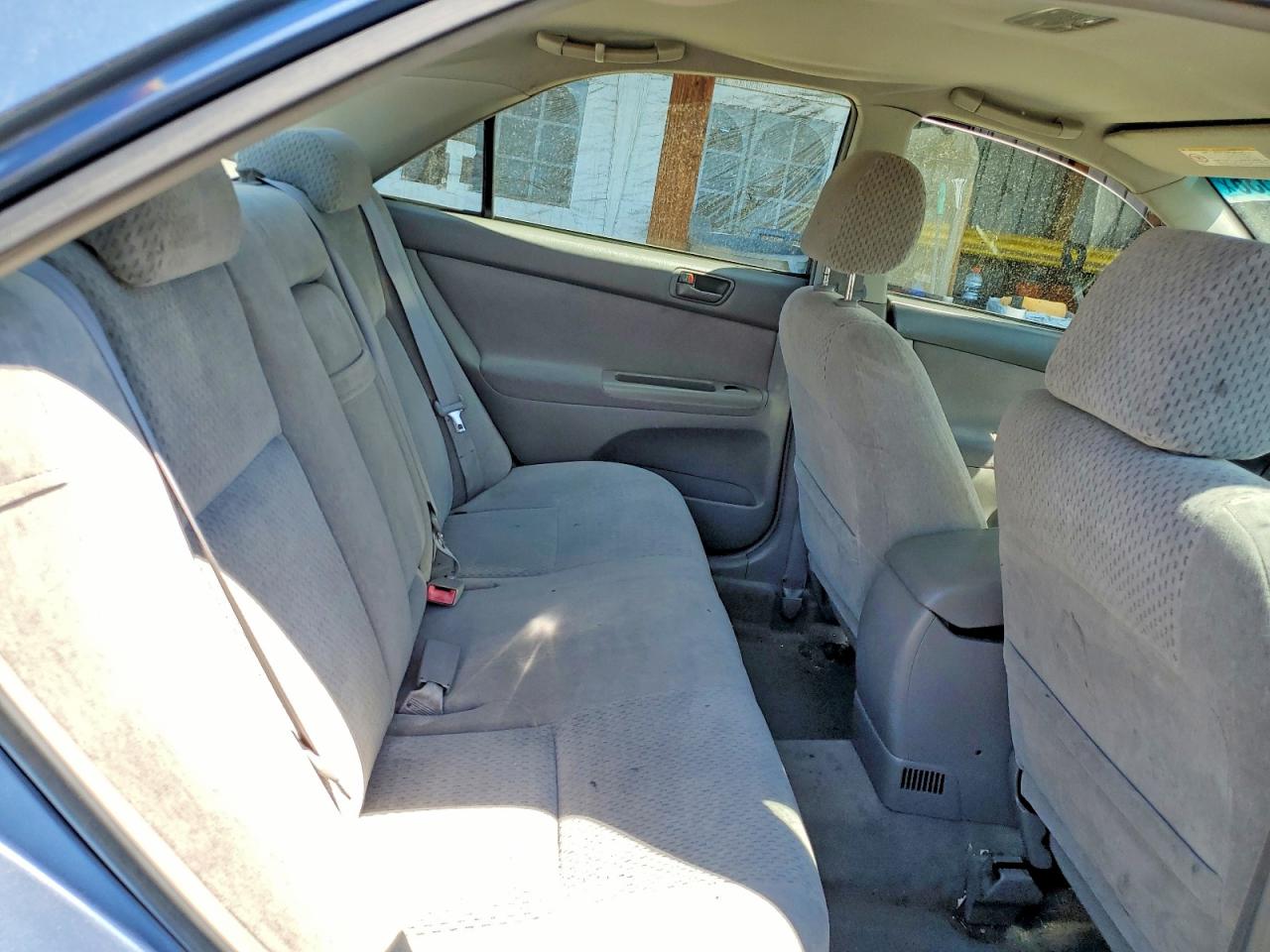 2003 Toyota Camry Le Blue vin: 4T1BE32KX3U740934