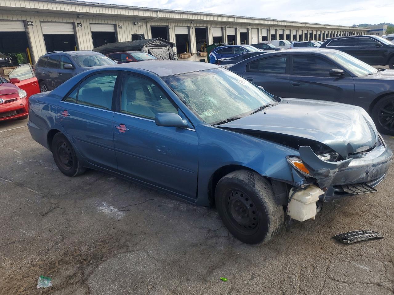 2003 Toyota Camry Le Blue vin: 4T1BE32KX3U749603