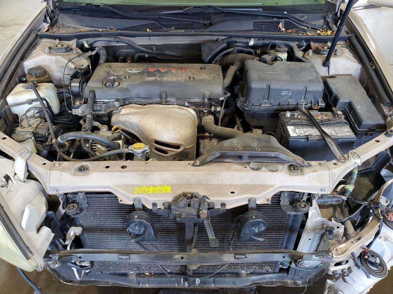2003 Toyota Camry Xle Gold vin: 4T1BE32KX3U750296
