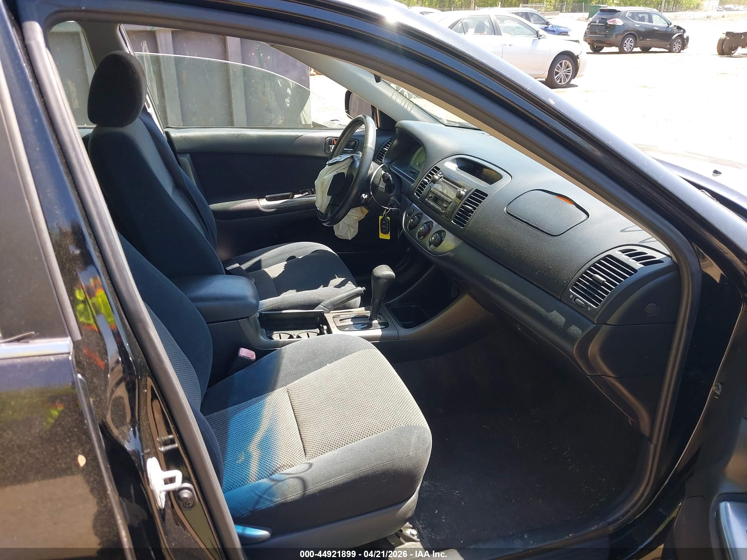 2004 Toyota Camry Se Black vin: 4T1BE32KX4U269224