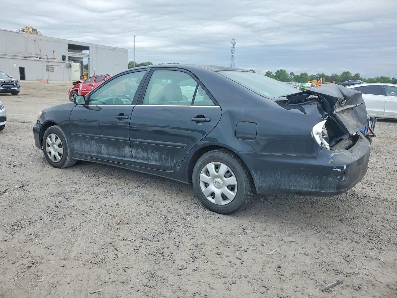 2004 Toyota Camry Le Black vin: 4T1BE32KX4U310726