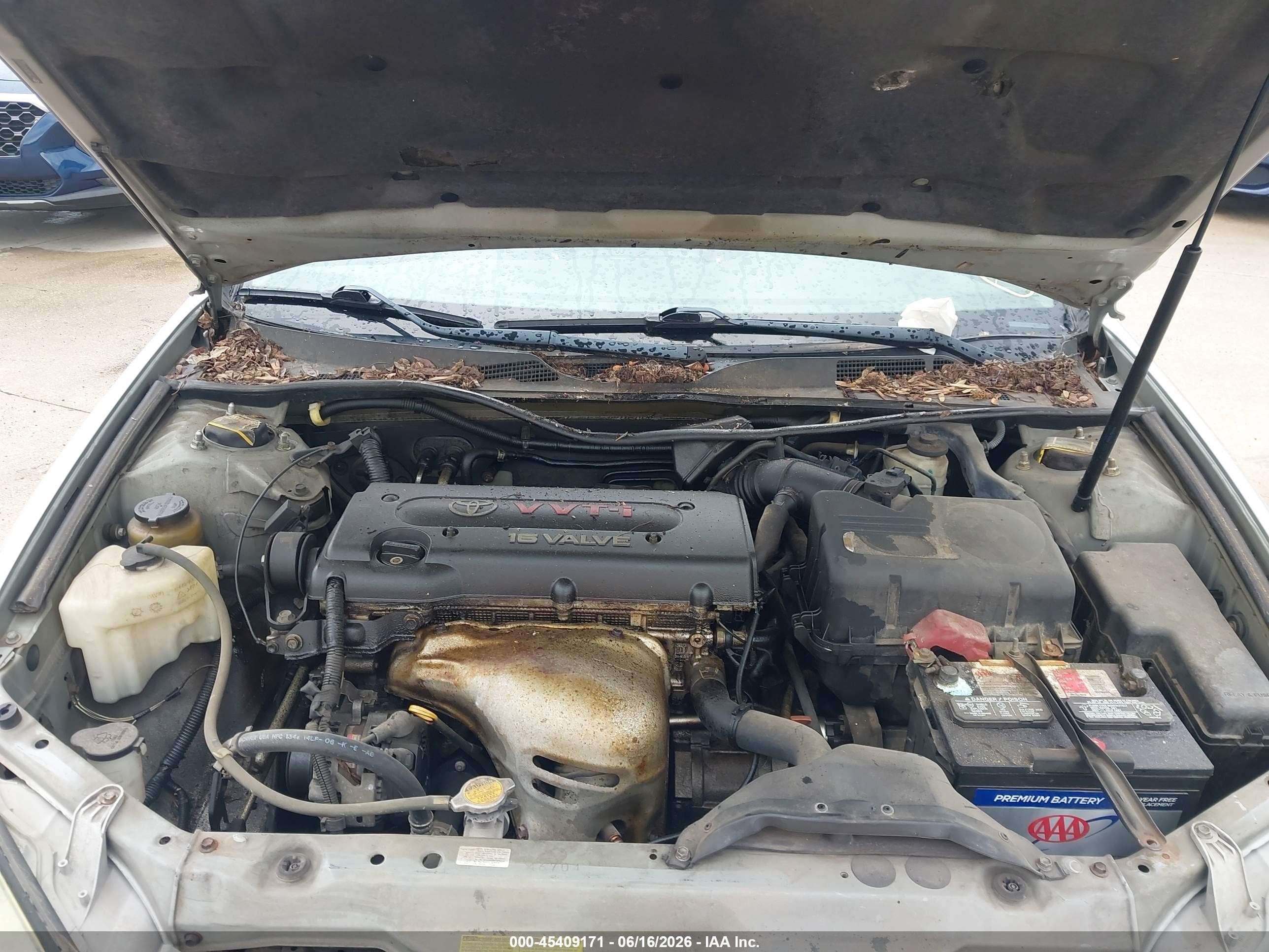 2004 Toyota Camry Le Серебряный vin: 4T1BE32KX4U313027