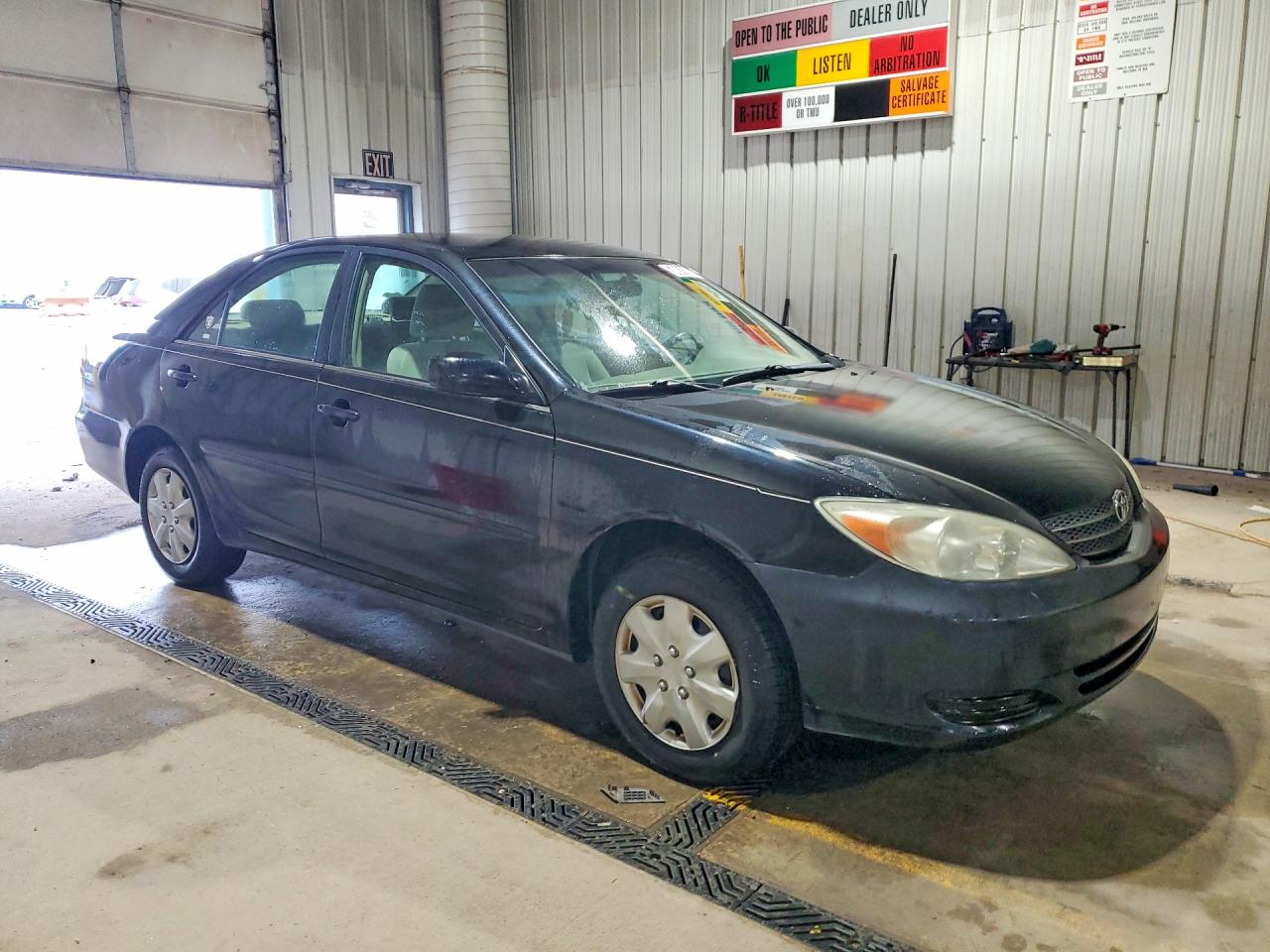 2004 Toyota Camry Le Black vin: 4T1BE32KX4U331821