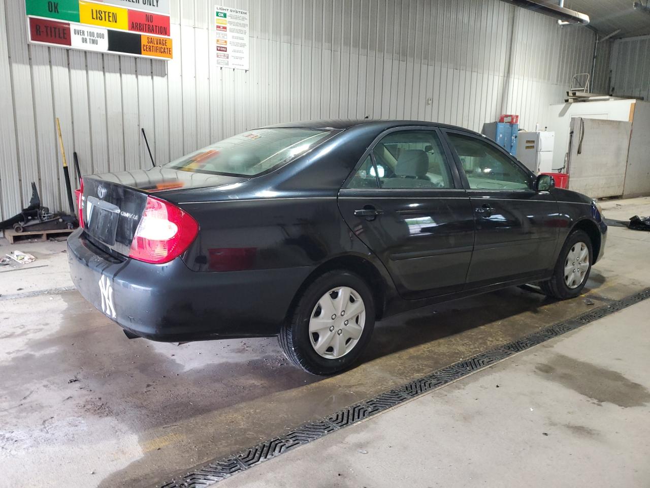 2004 Toyota Camry Le Black vin: 4T1BE32KX4U331821 Damage: Right Qtr Panel, Dent(S) W/ Paint Dmg, 1 To 2 Inches
