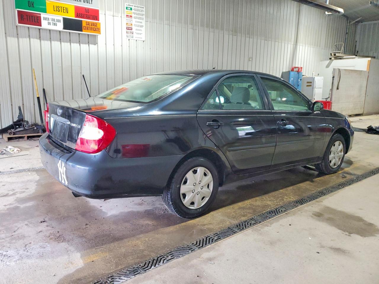 2004 Toyota Camry Le Black vin: 4T1BE32KX4U331821
