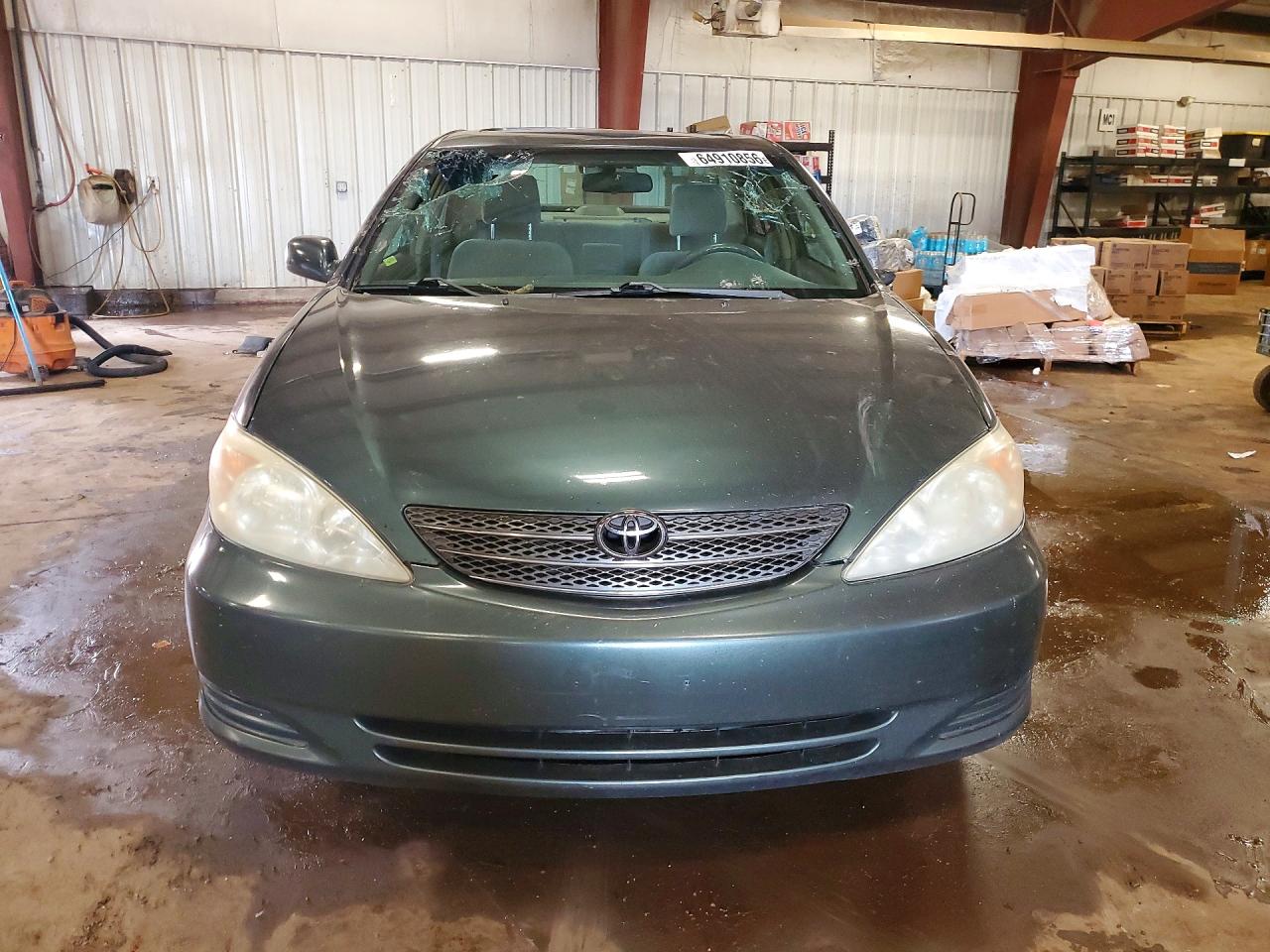 2004 Toyota Camry Le Green vin: 4T1BE32KX4U358582