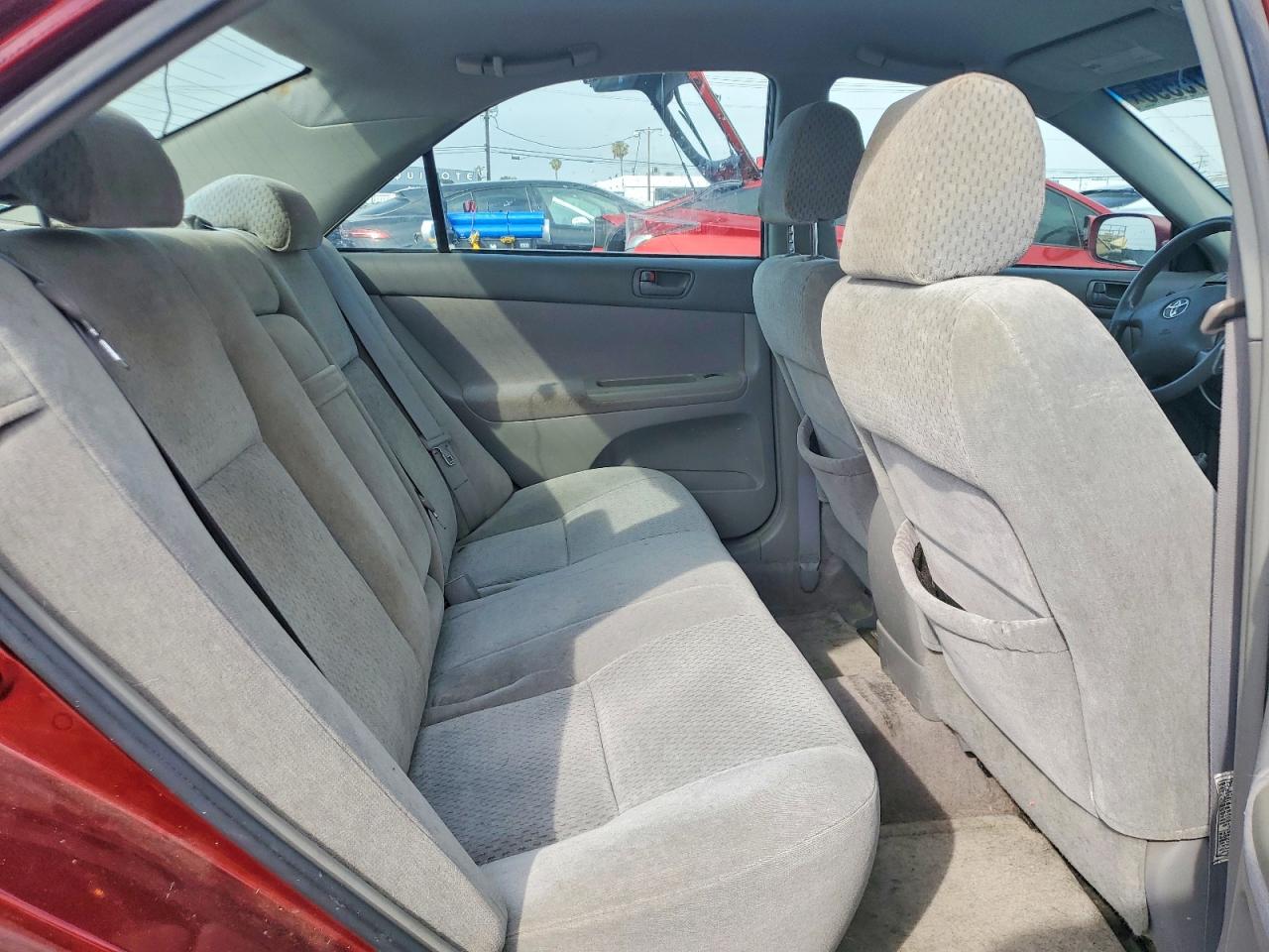2004 Toyota Camry Le Бордовый vin: 4T1BE32KX4U369100