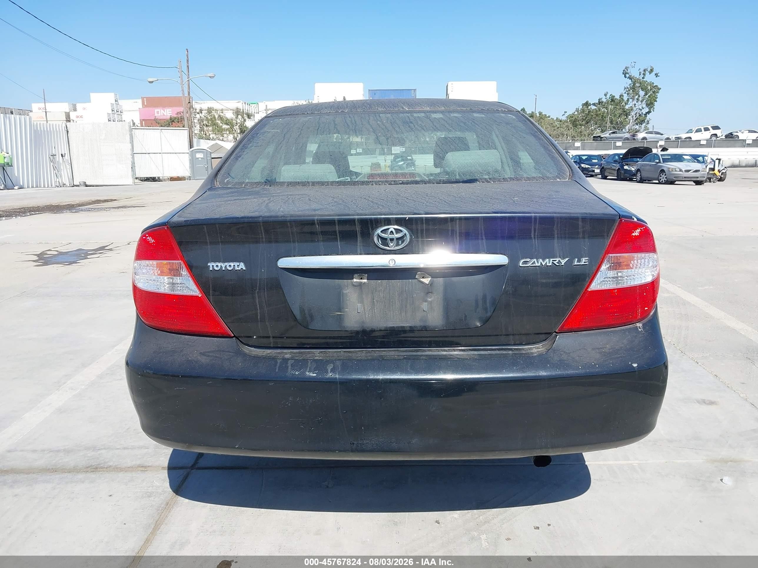 2004 Toyota Camry Le Black vin: 4T1BE32KX4U374491