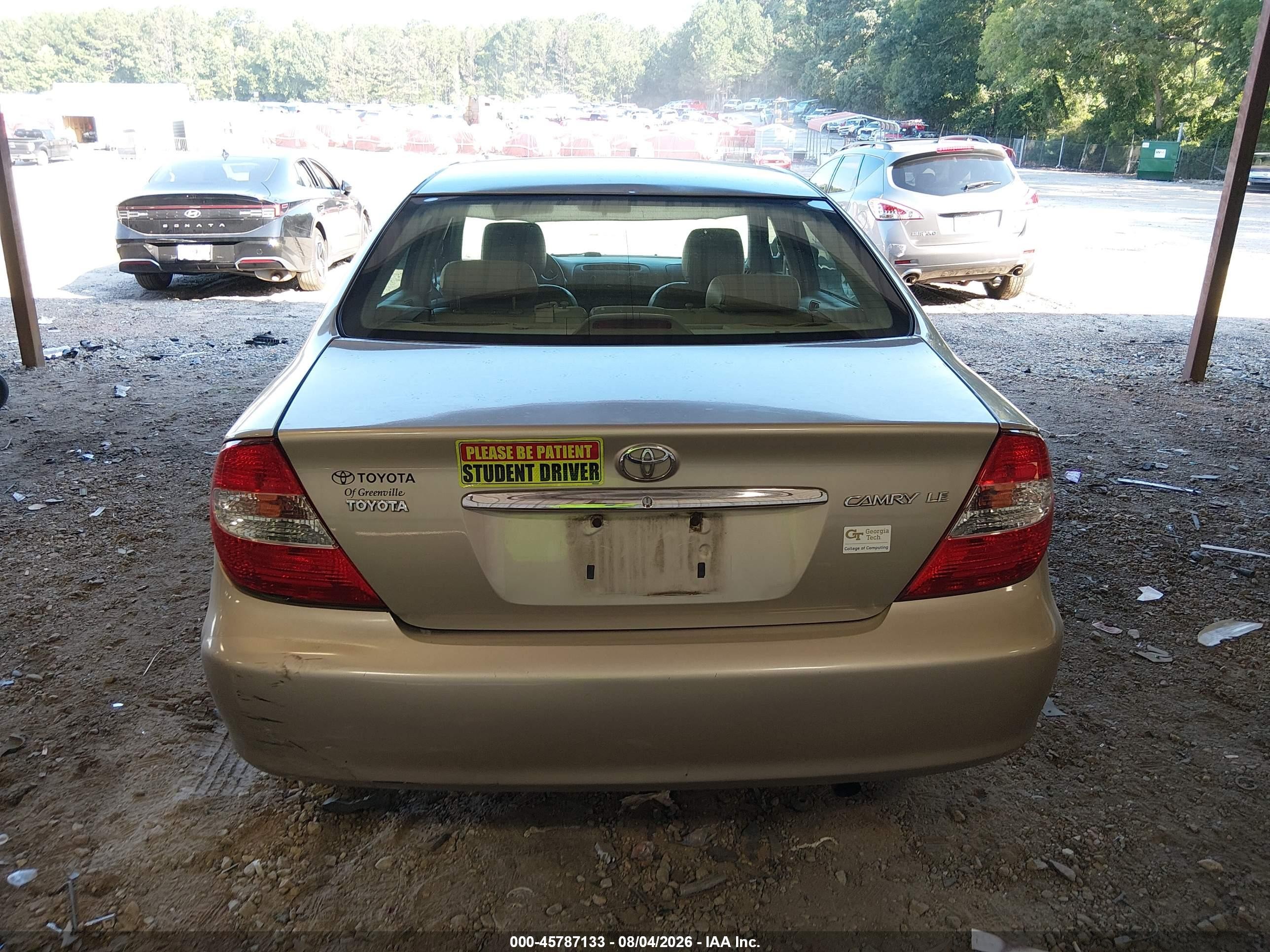 2004 Toyota Camry Le Золотой vin: 4T1BE32KX4U831414