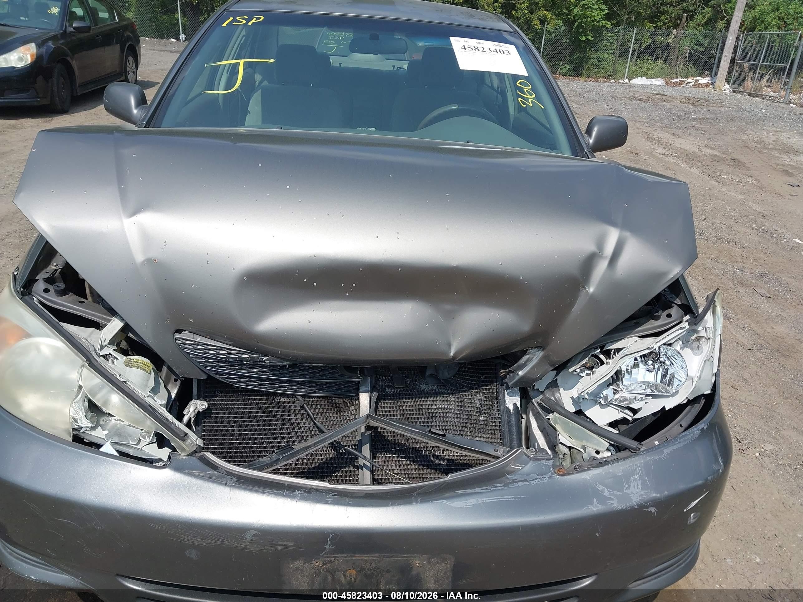 2004 Toyota Camry Le Золотой vin: 4T1BE32KX4U837472