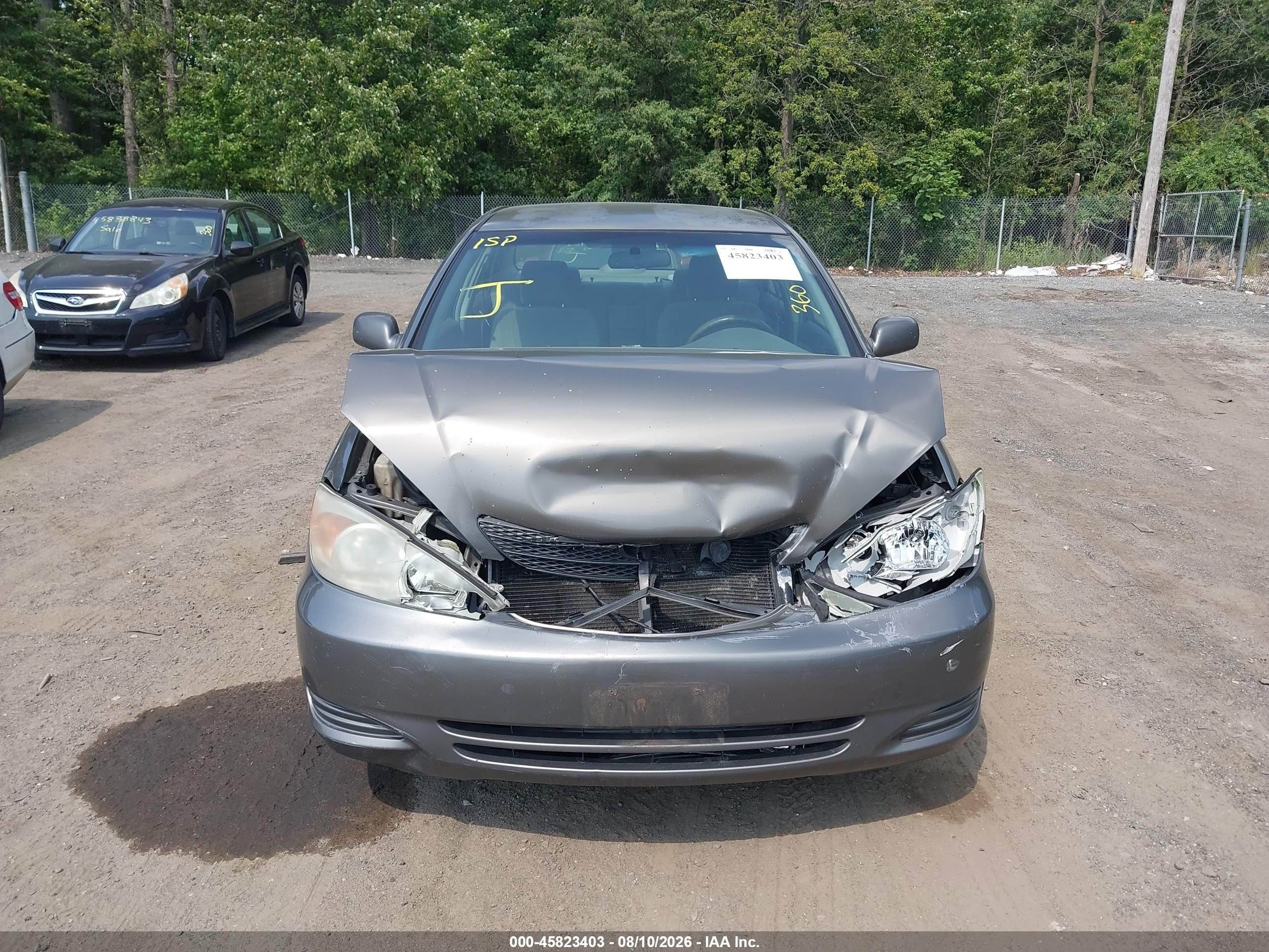 2004 Toyota Camry Le Золотой vin: 4T1BE32KX4U837472
