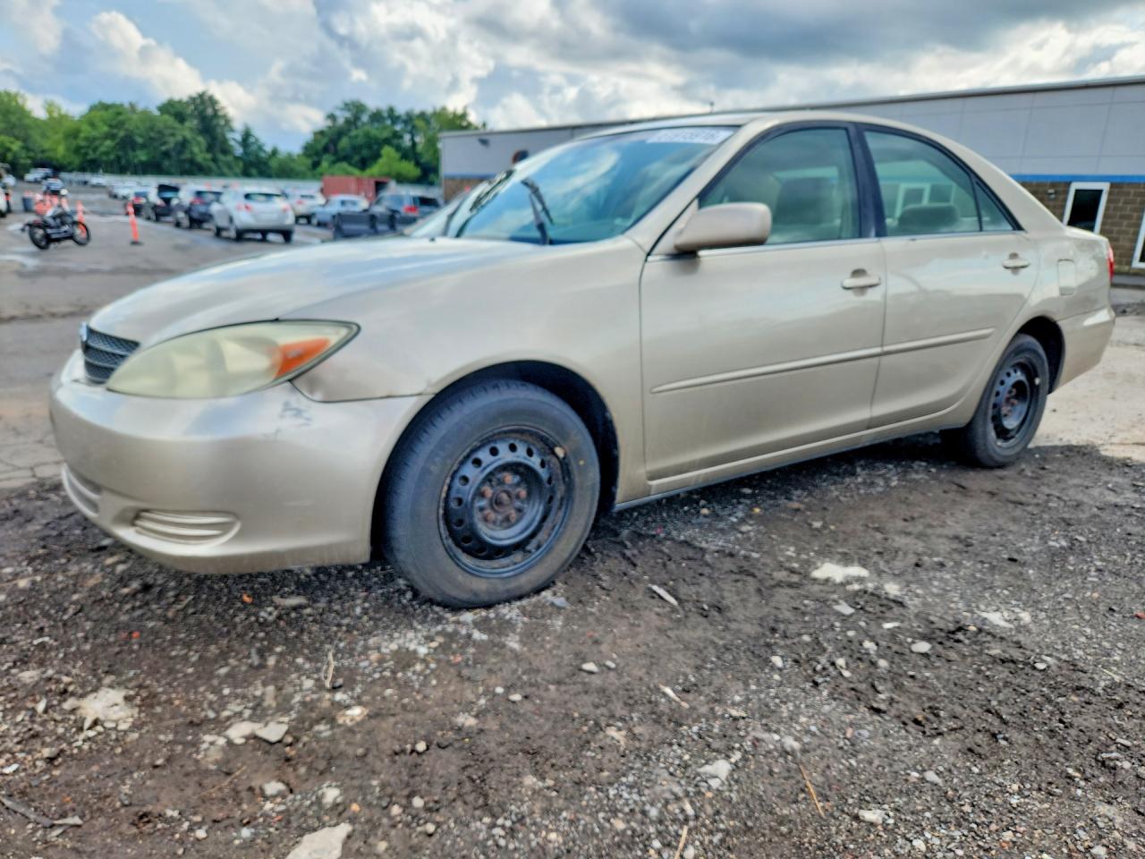 2004 Toyota Camry Le Beige vin: 4T1BE32KX4U867720