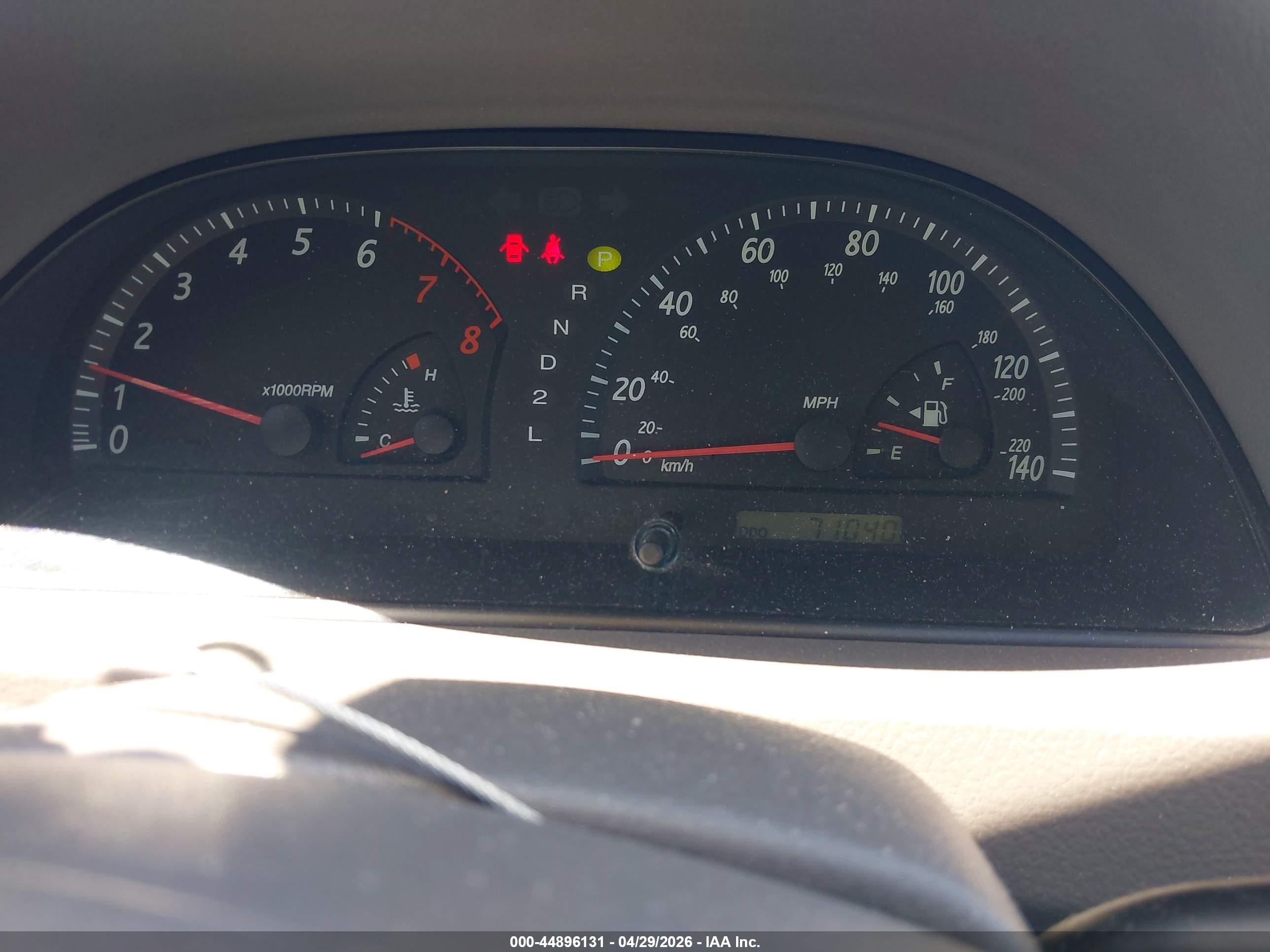 2004 Toyota Camry Le Blue vin: 4T1BE32KX4U919878