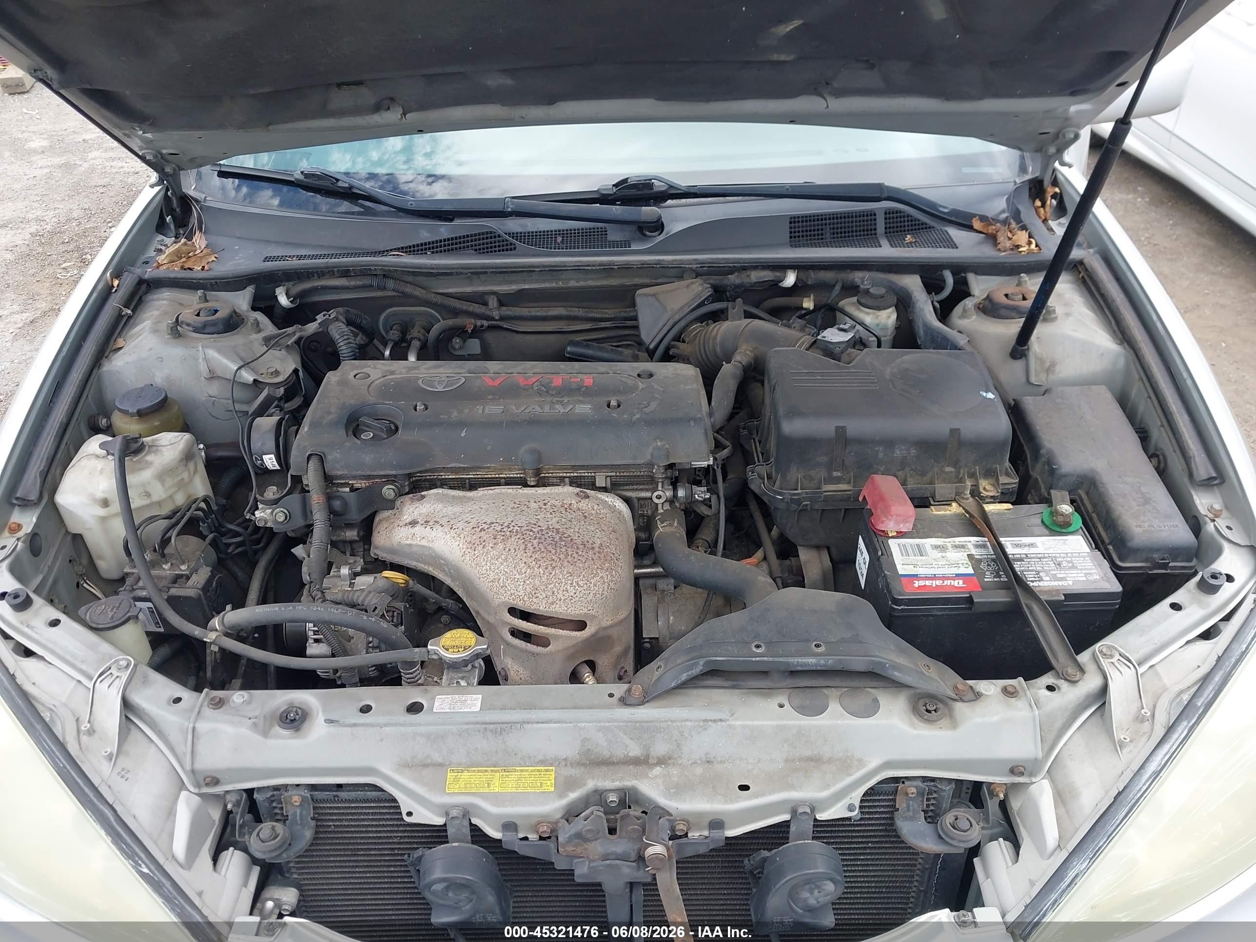 2004 Toyota Camry Xle Silver vin: 4T1BE32KX4U927091