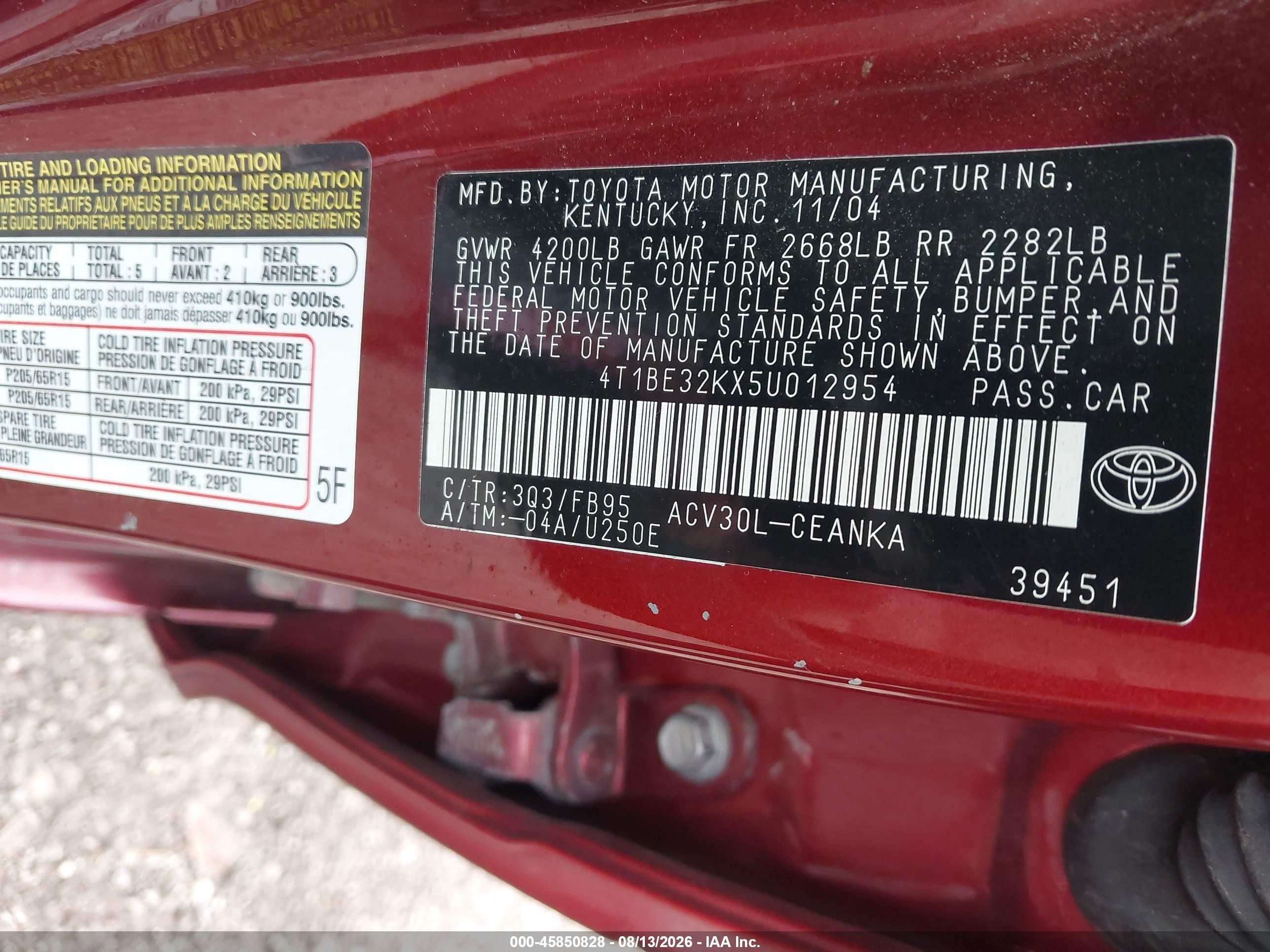 2005 Toyota Camry Le Red vin: 4T1BE32KX5U012954