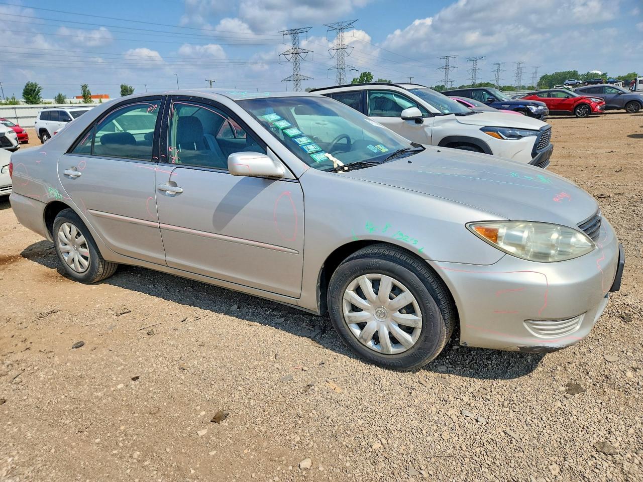 2005 Toyota Camry Le Beige vin: 4T1BE32KX5U028118