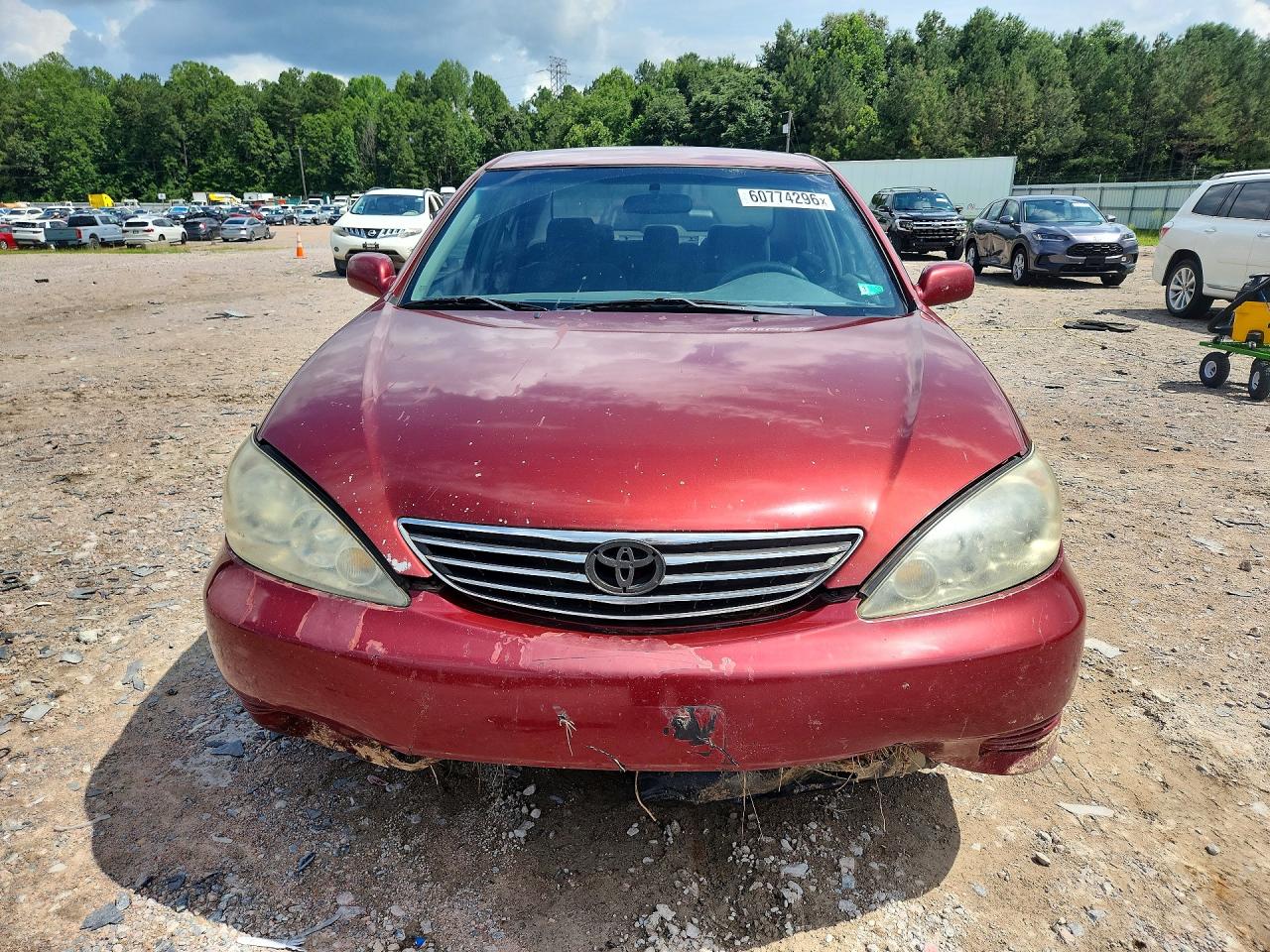 2005 Toyota Camry Le Red vin: 4T1BE32KX5U032475
