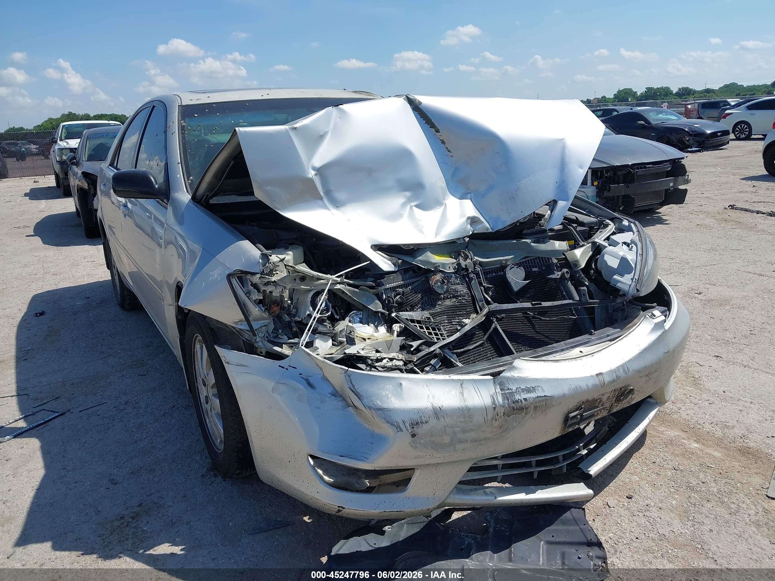 2005 Toyota Camry Se Silver vin: 4T1BE32KX5U074791