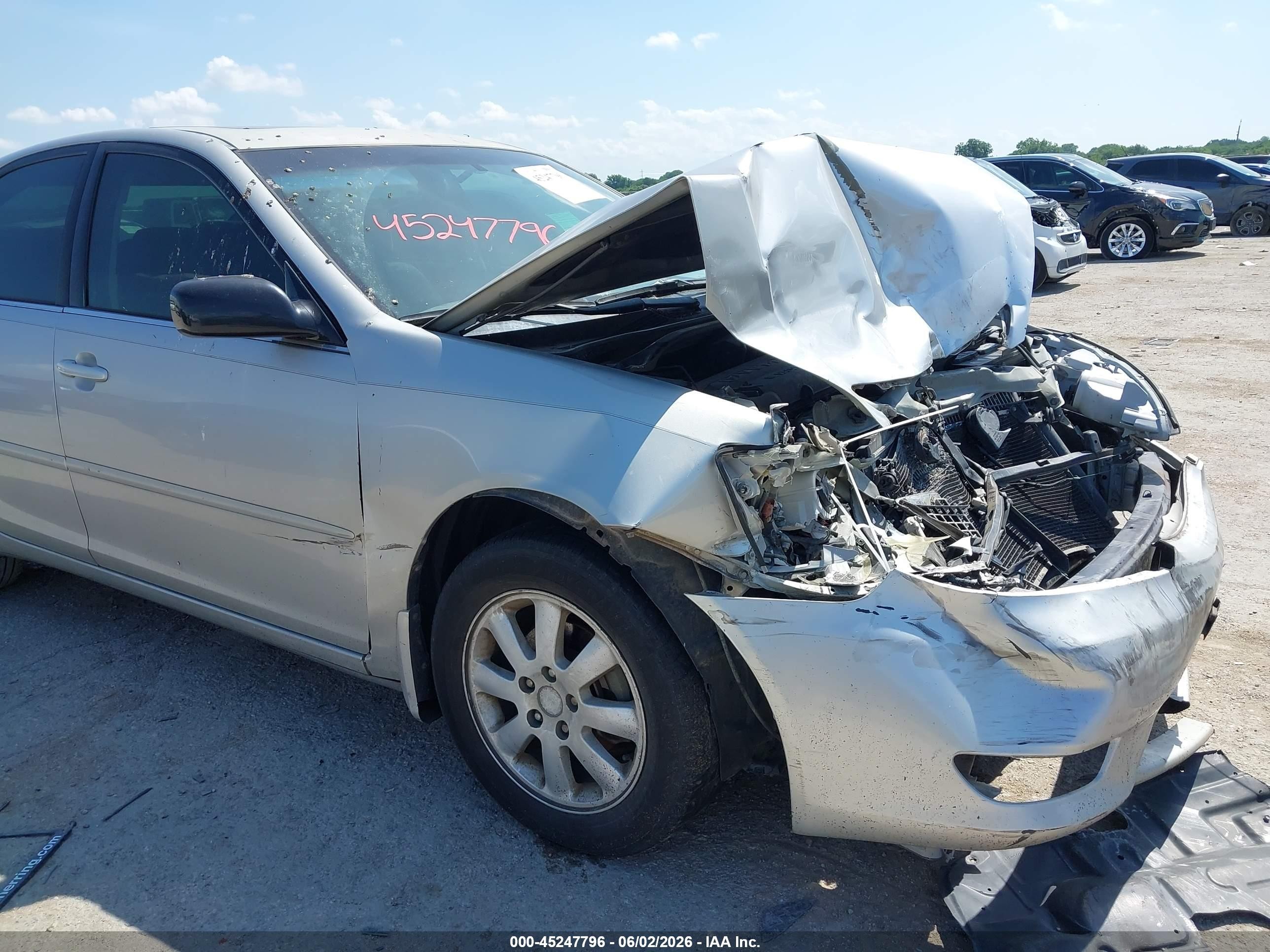 2005 Toyota Camry Se Серебряный vin: 4T1BE32KX5U074791