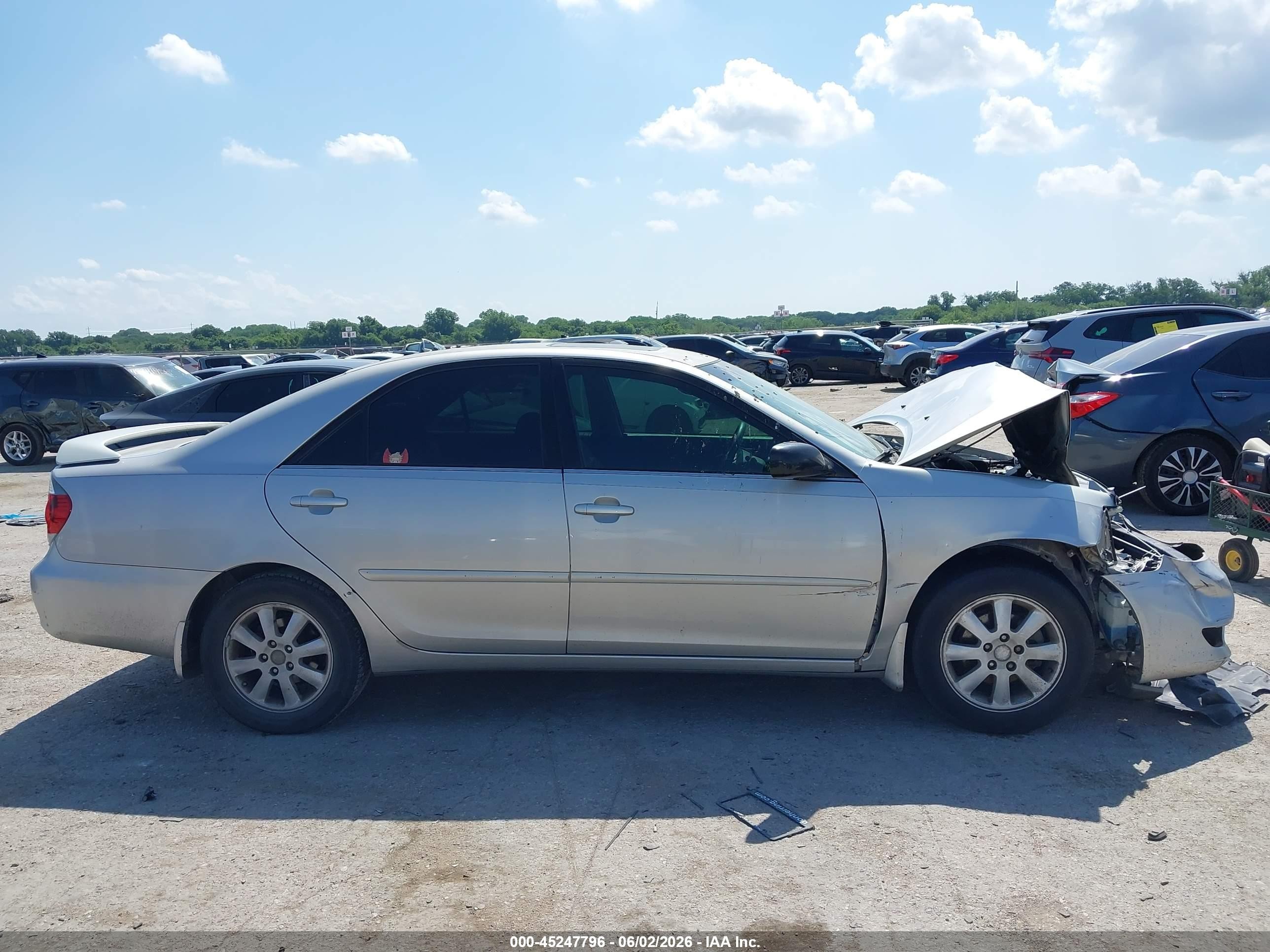 2005 Toyota Camry Se Серебряный vin: 4T1BE32KX5U074791