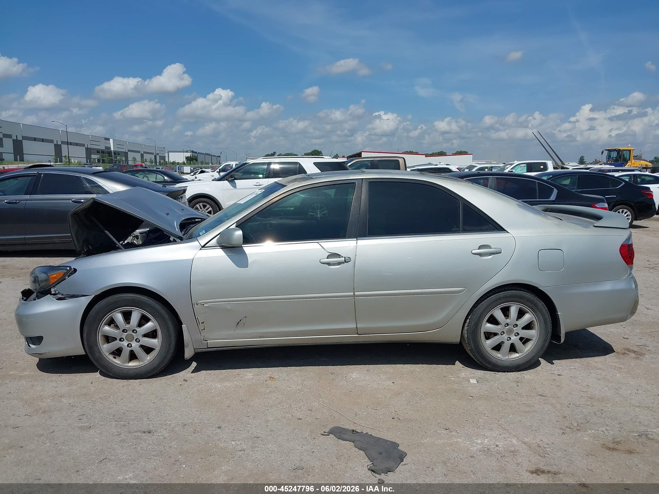 2005 Toyota Camry Se Серебряный vin: 4T1BE32KX5U074791