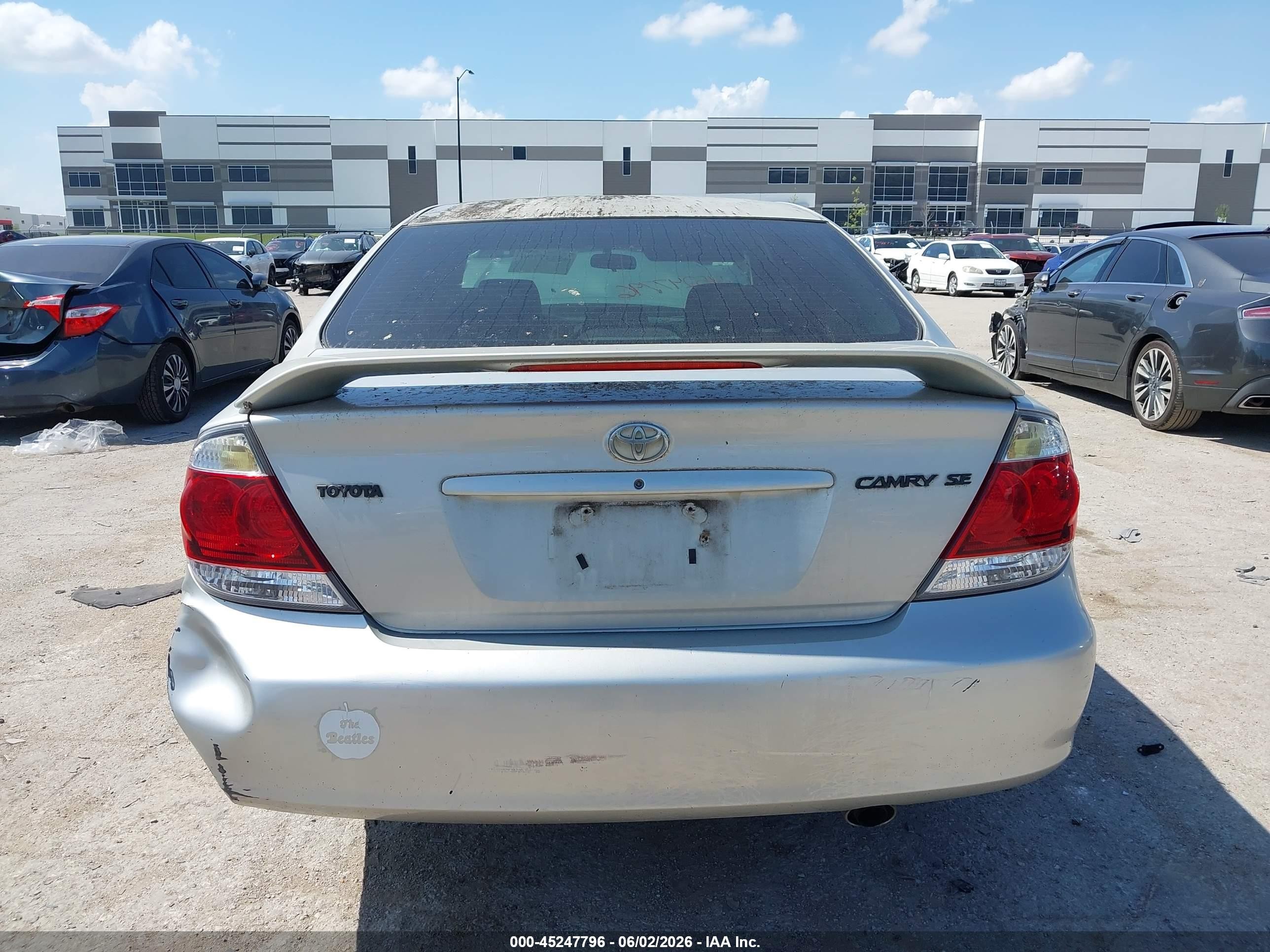 2005 Toyota Camry Se Серебряный vin: 4T1BE32KX5U074791
