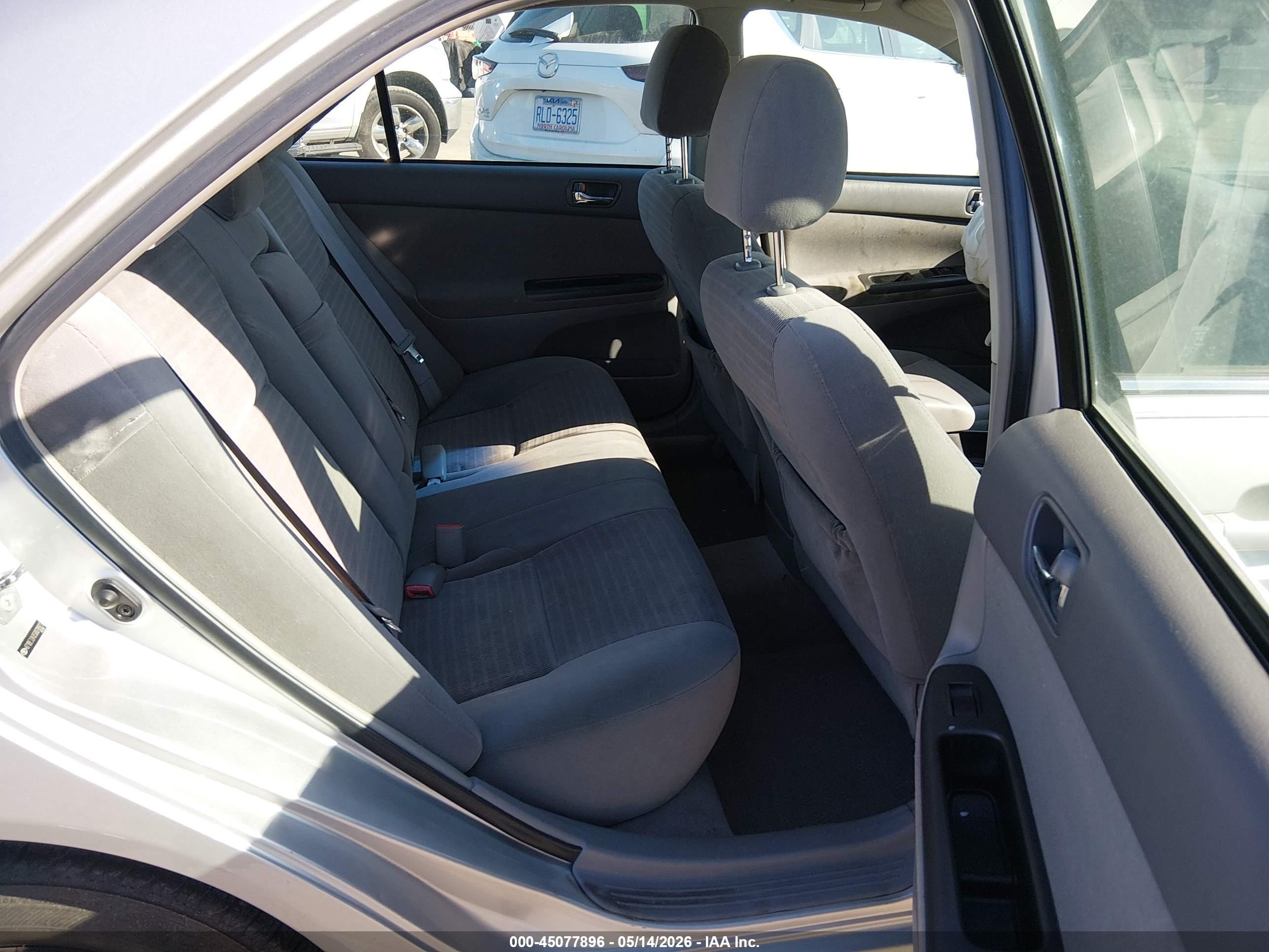 2005 Toyota Camry Le Серебряный vin: 4T1BE32KX5U078923