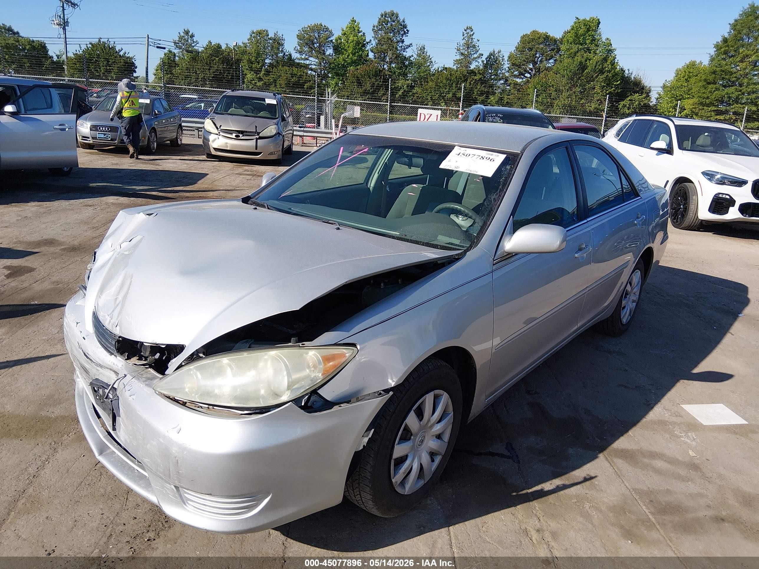 2005 Toyota Camry Le Серебряный vin: 4T1BE32KX5U078923
