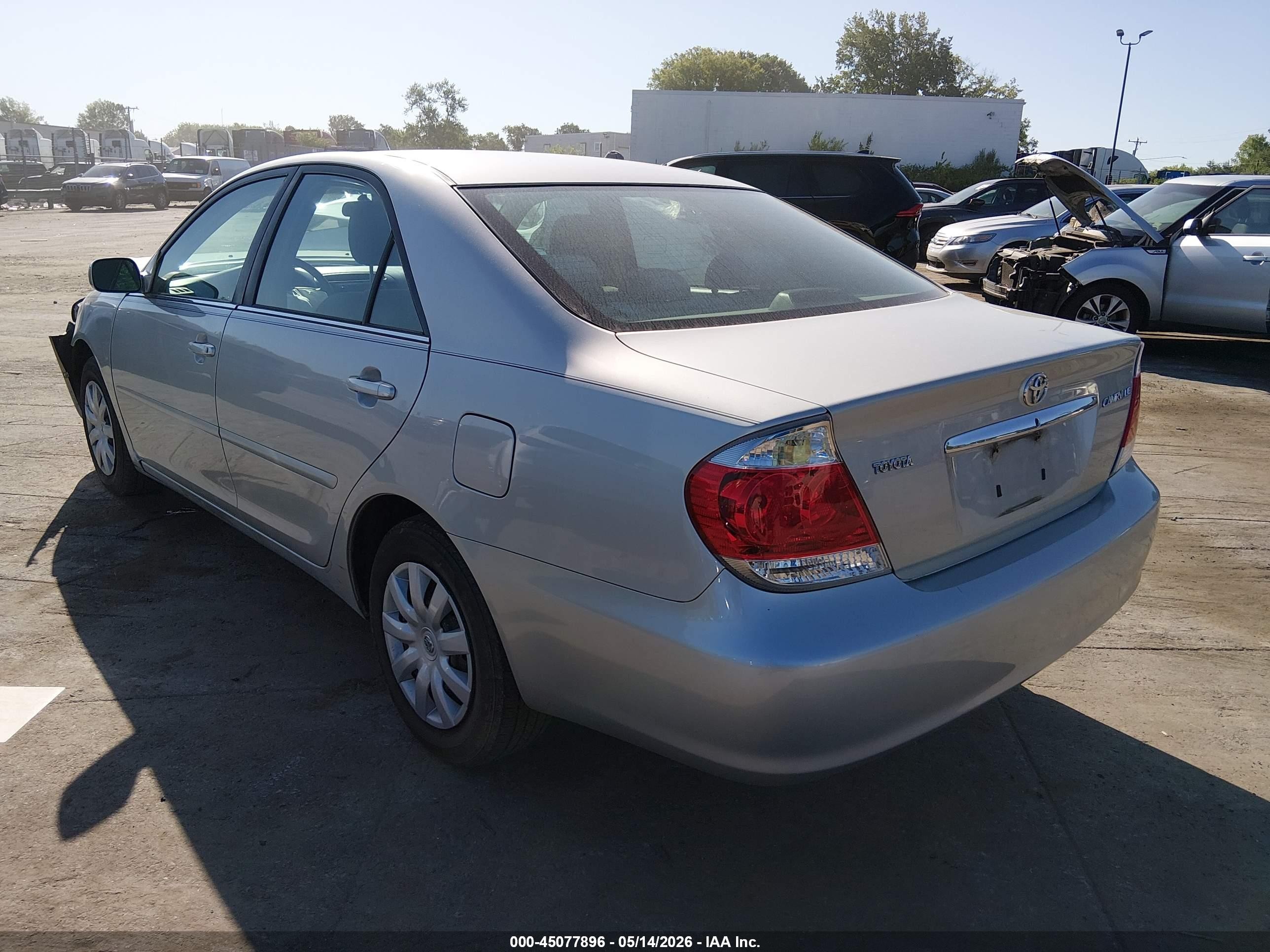 2005 Toyota Camry Le Серебряный vin: 4T1BE32KX5U078923