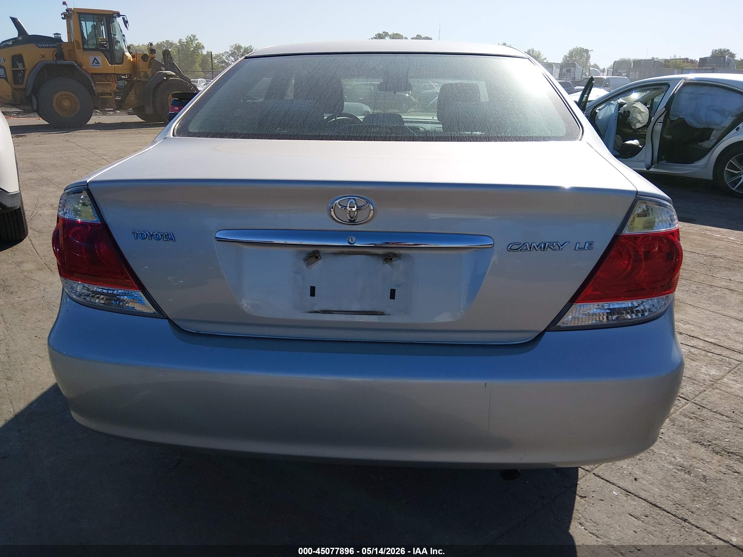 2005 Toyota Camry Le Серебряный vin: 4T1BE32KX5U078923