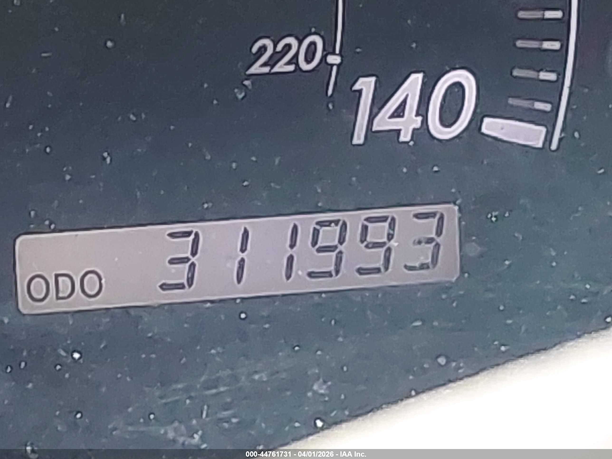 2005 Toyota Camry Xle Red vin: 4T1BE32KX5U403862