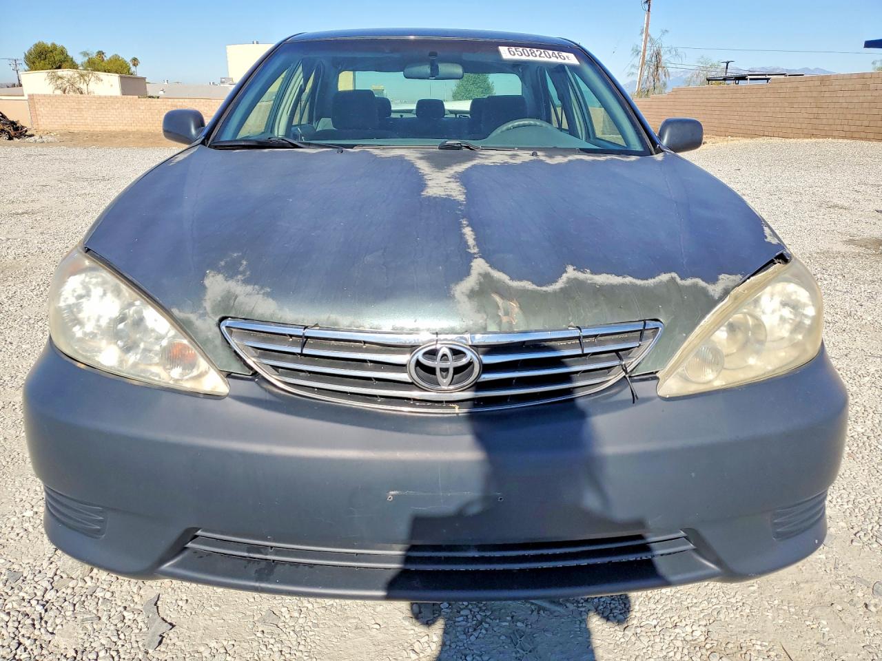 2005 Toyota Camry Le Green vin: 4T1BE32KX5U406955