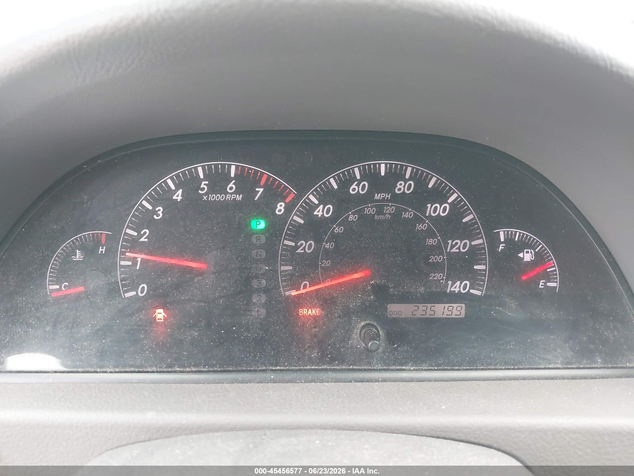 2005 Toyota Camry Le Серый vin: 4T1BE32KX5U413226