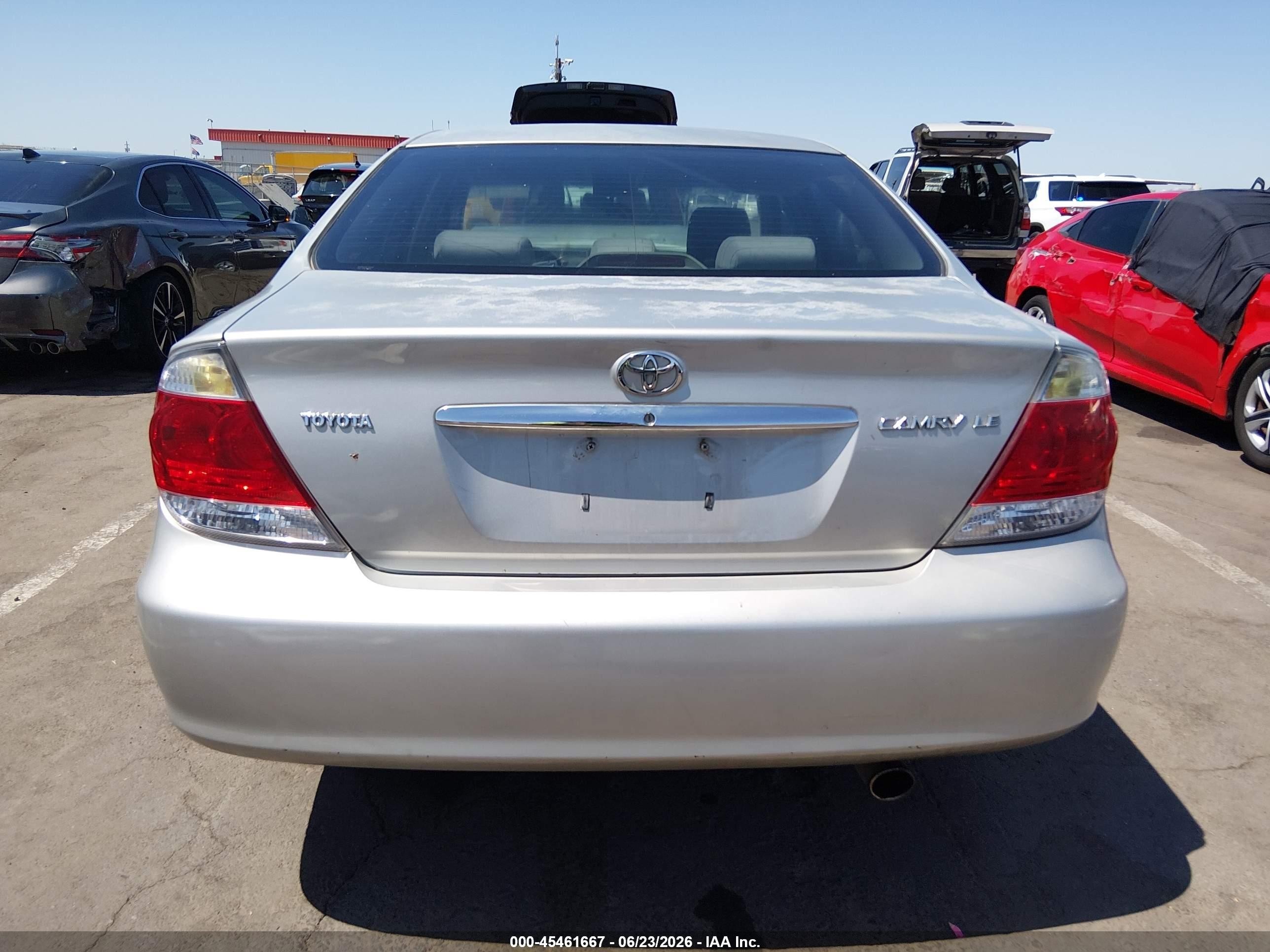2005 Toyota Camry Le/se/std/xle Silver vin: 4T1BE32KX5U422234